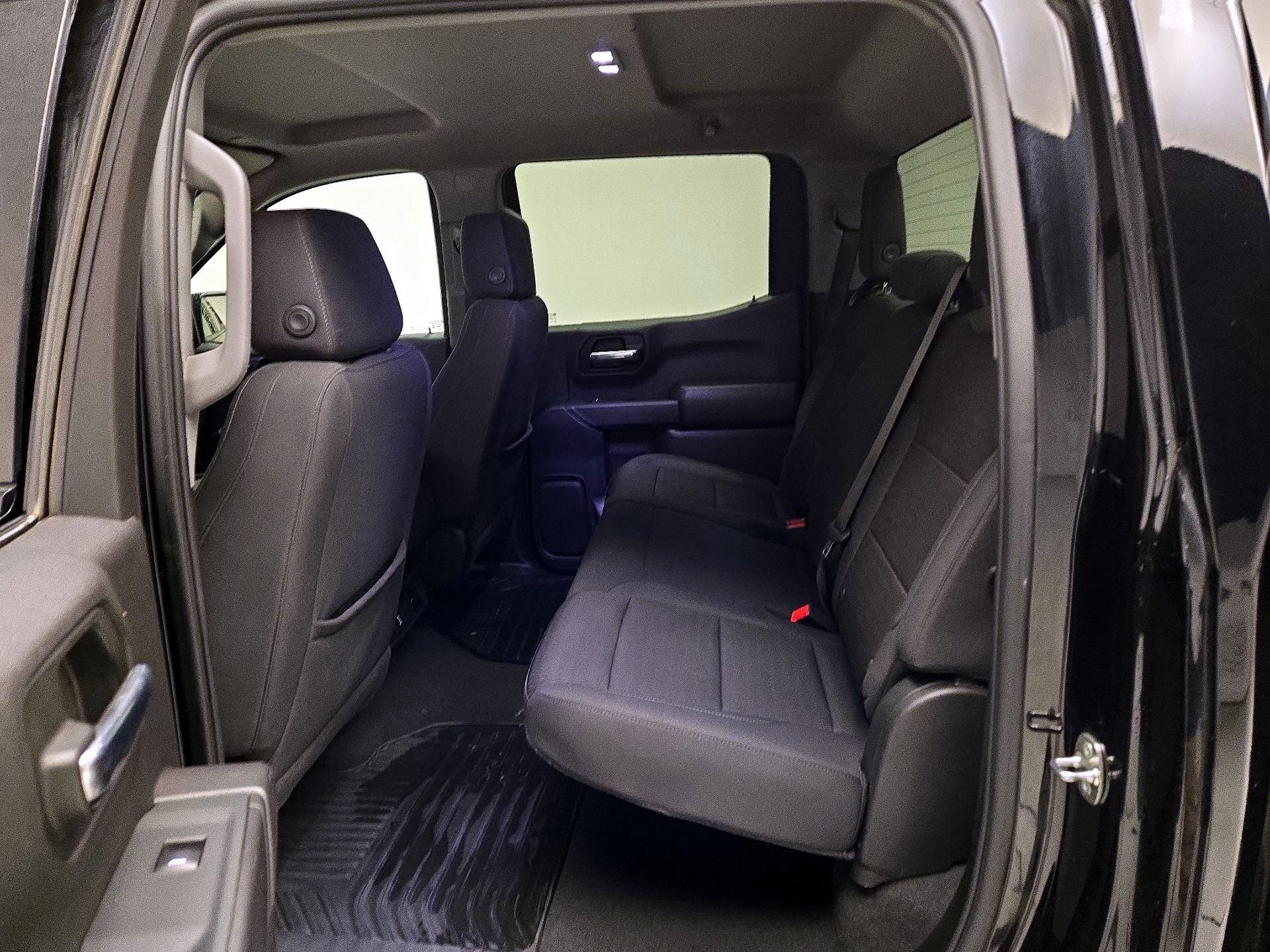 Thumbnail: 2024 Chevrolet Silverado 1500 - 19