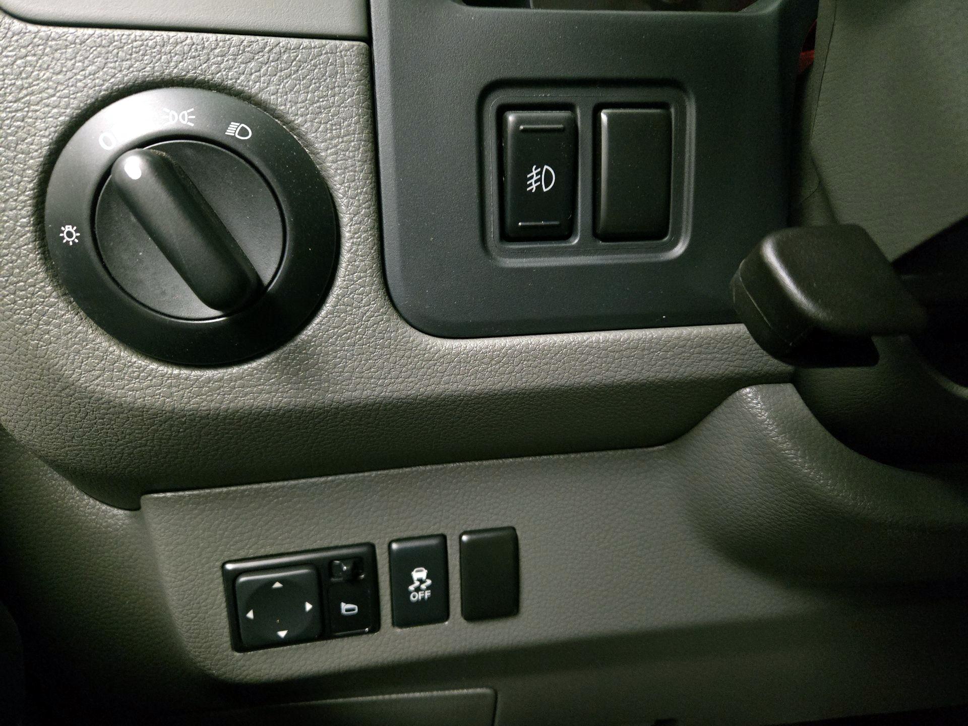 Thumbnail: 2021 Nissan NV - 13