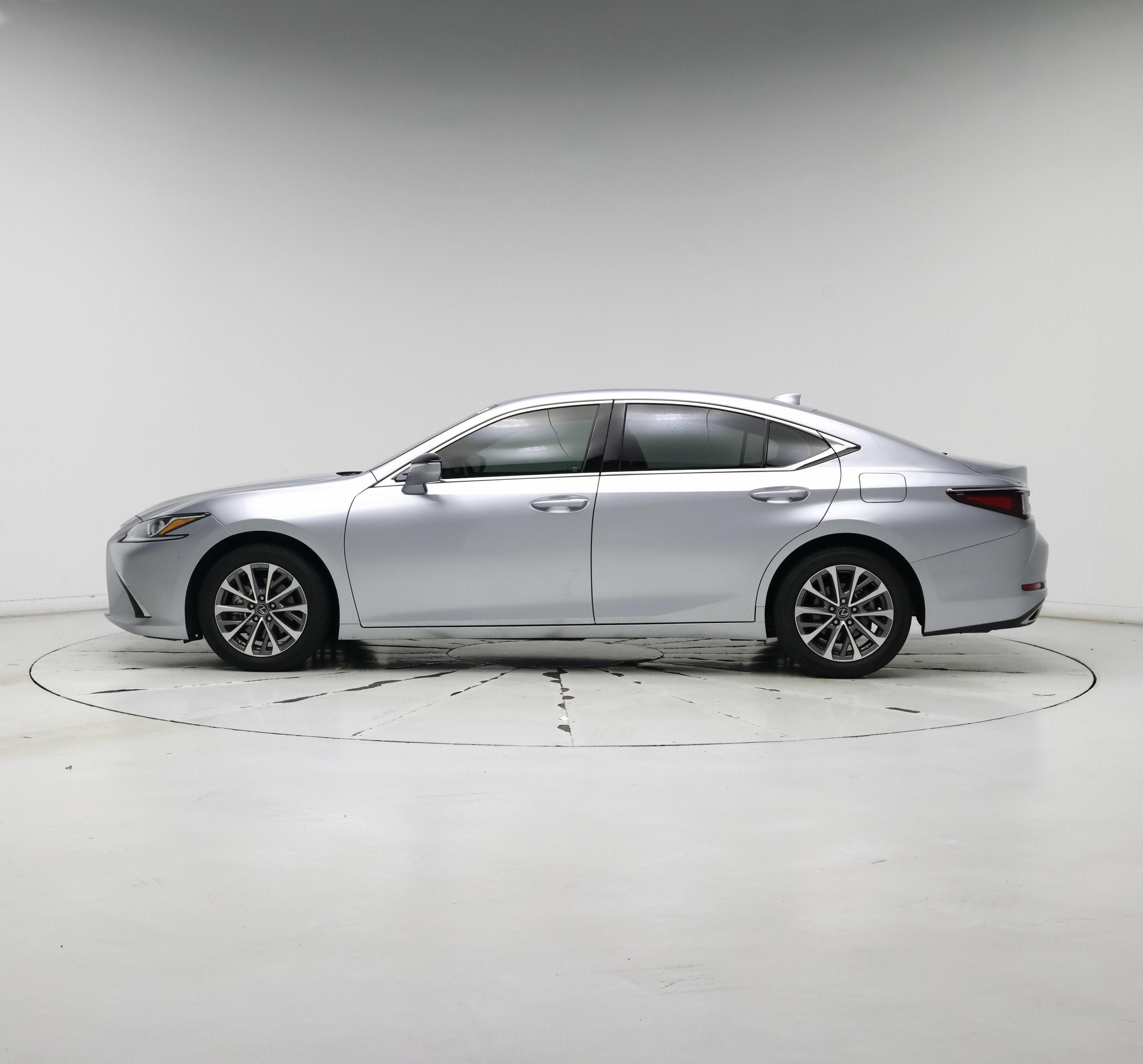 Thumbnail: 2023 Lexus ES - 3
