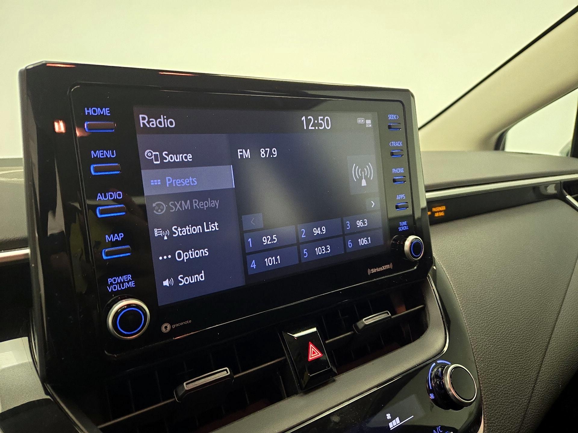 Thumbnail: 2022 Toyota Corolla - 15