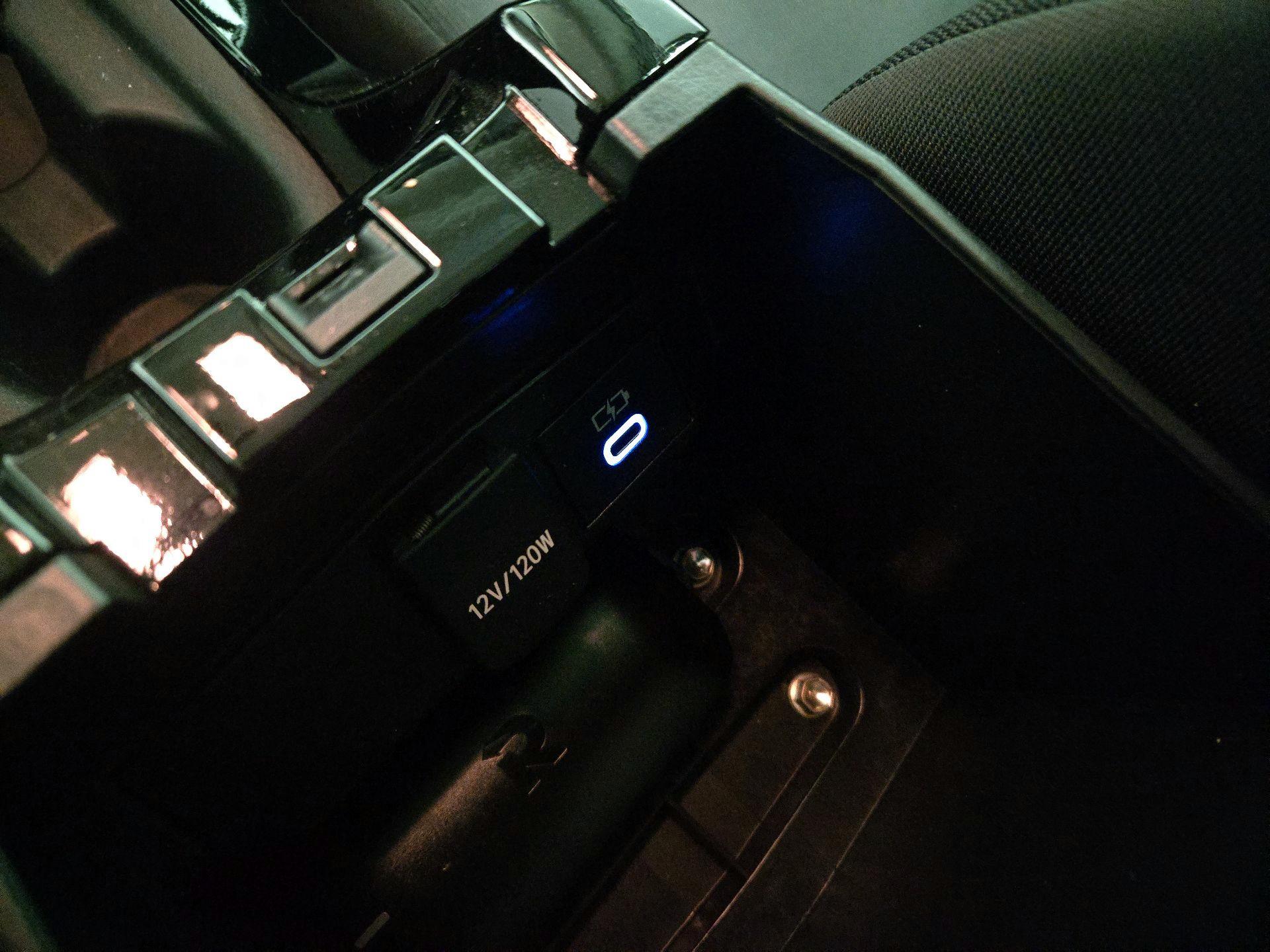 Thumbnail: 2022 Toyota Corolla - 18