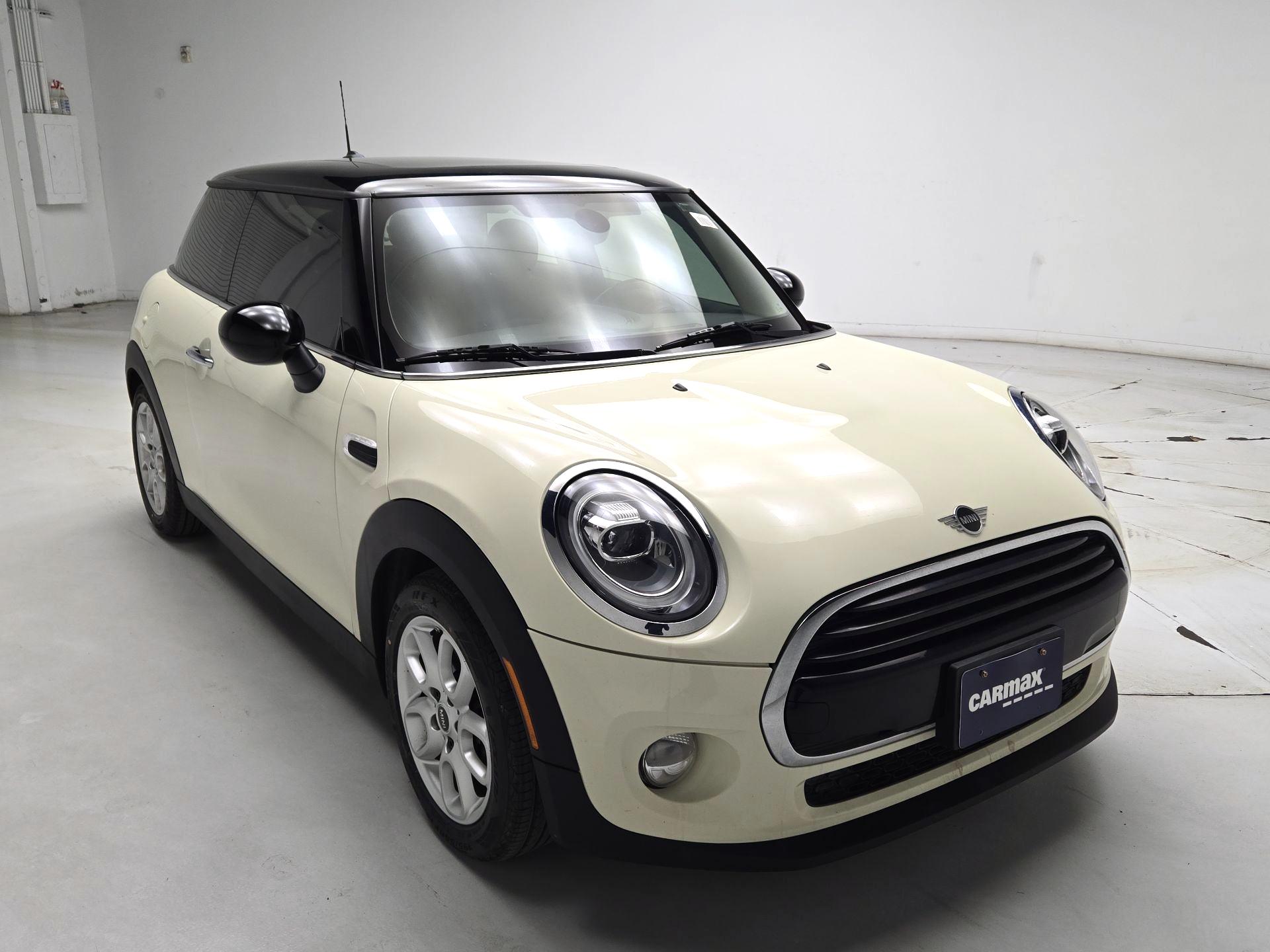 Thumbnail: 2019 MINI Cooper Hardtop - 1