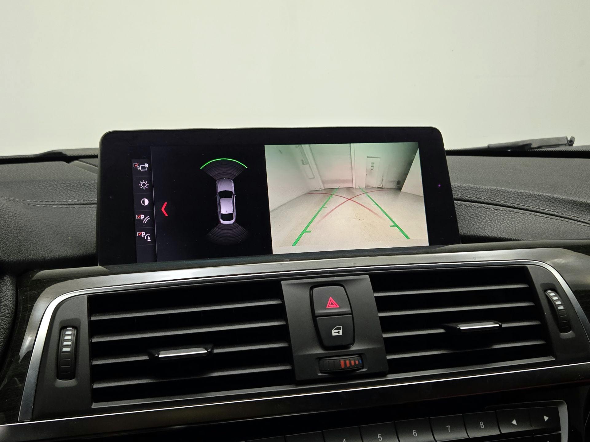 Thumbnail: 2018 BMW 4 Series - 15