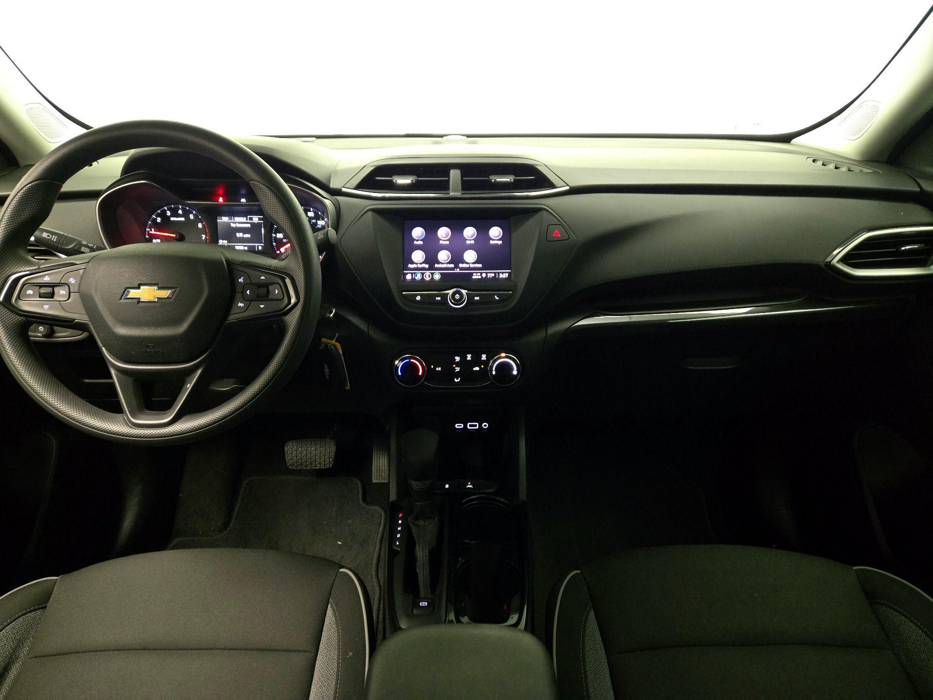 Thumbnail: 2023 Chevrolet TrailBlazer - 9