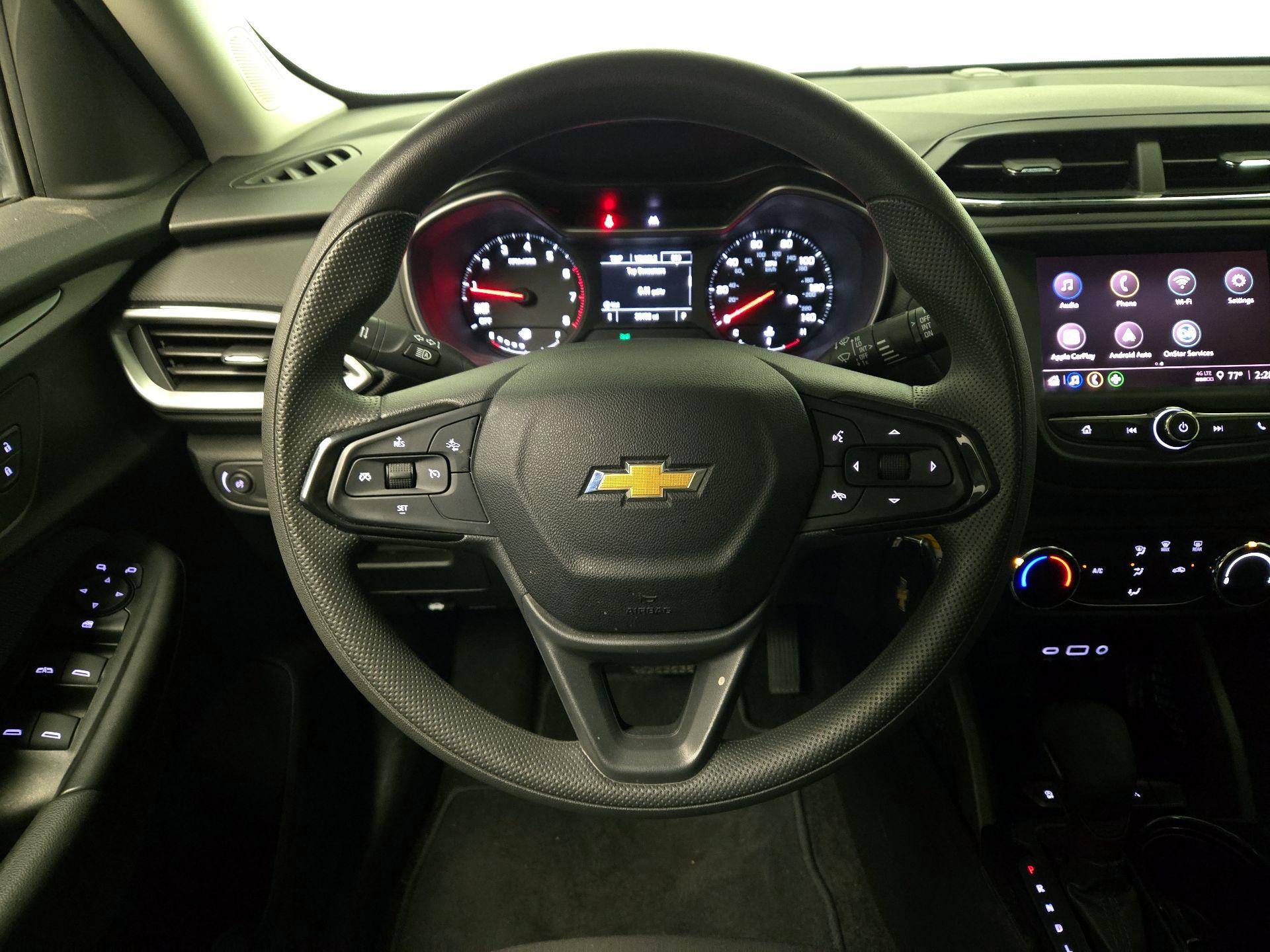 Thumbnail: 2023 Chevrolet TrailBlazer - 10