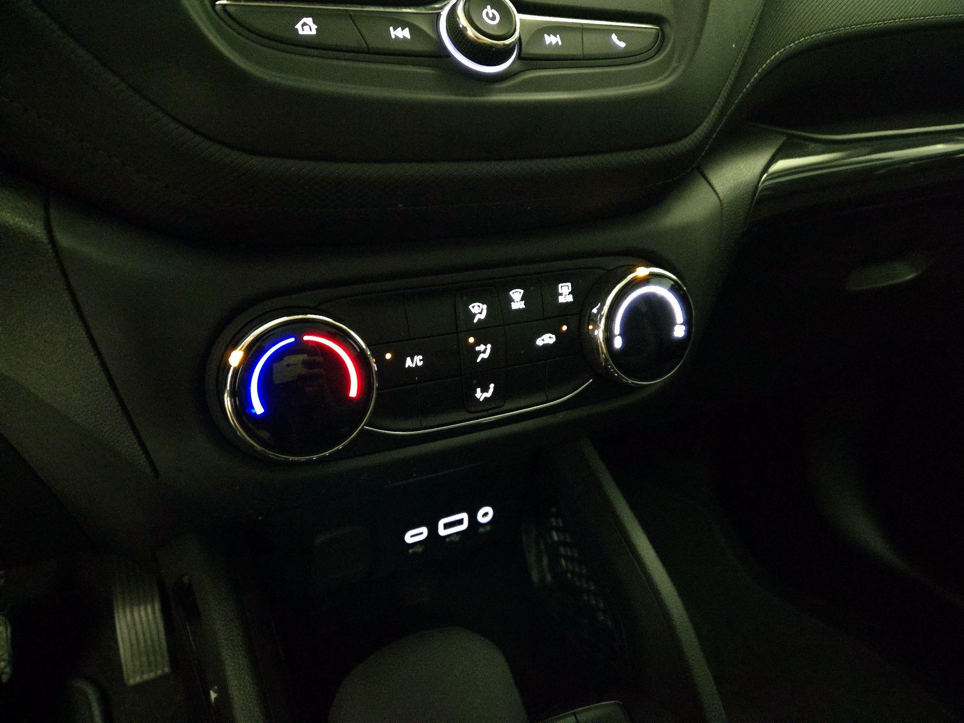 Thumbnail: 2023 Chevrolet TrailBlazer - 16