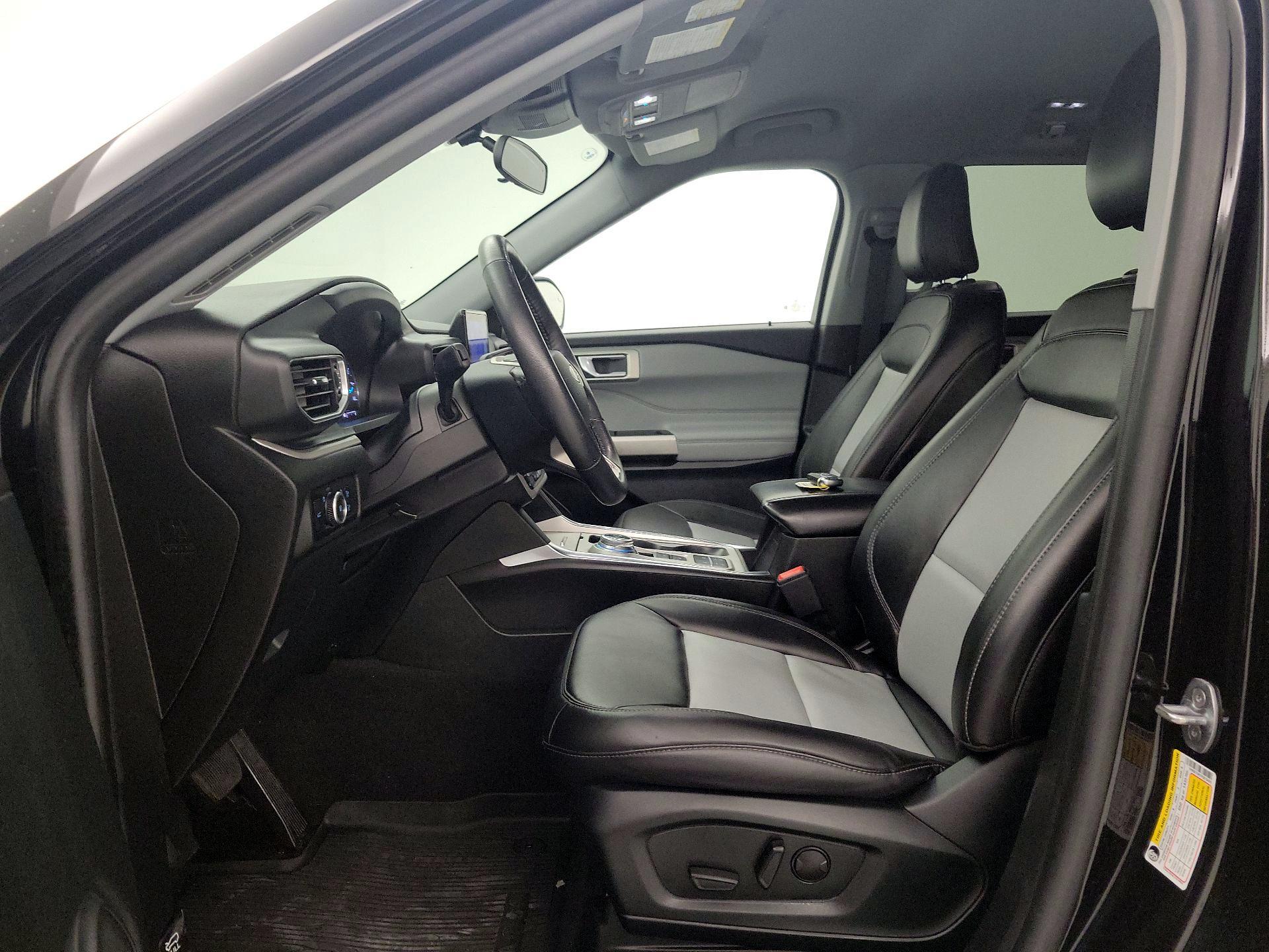 Thumbnail: 2023 Ford Explorer - 11