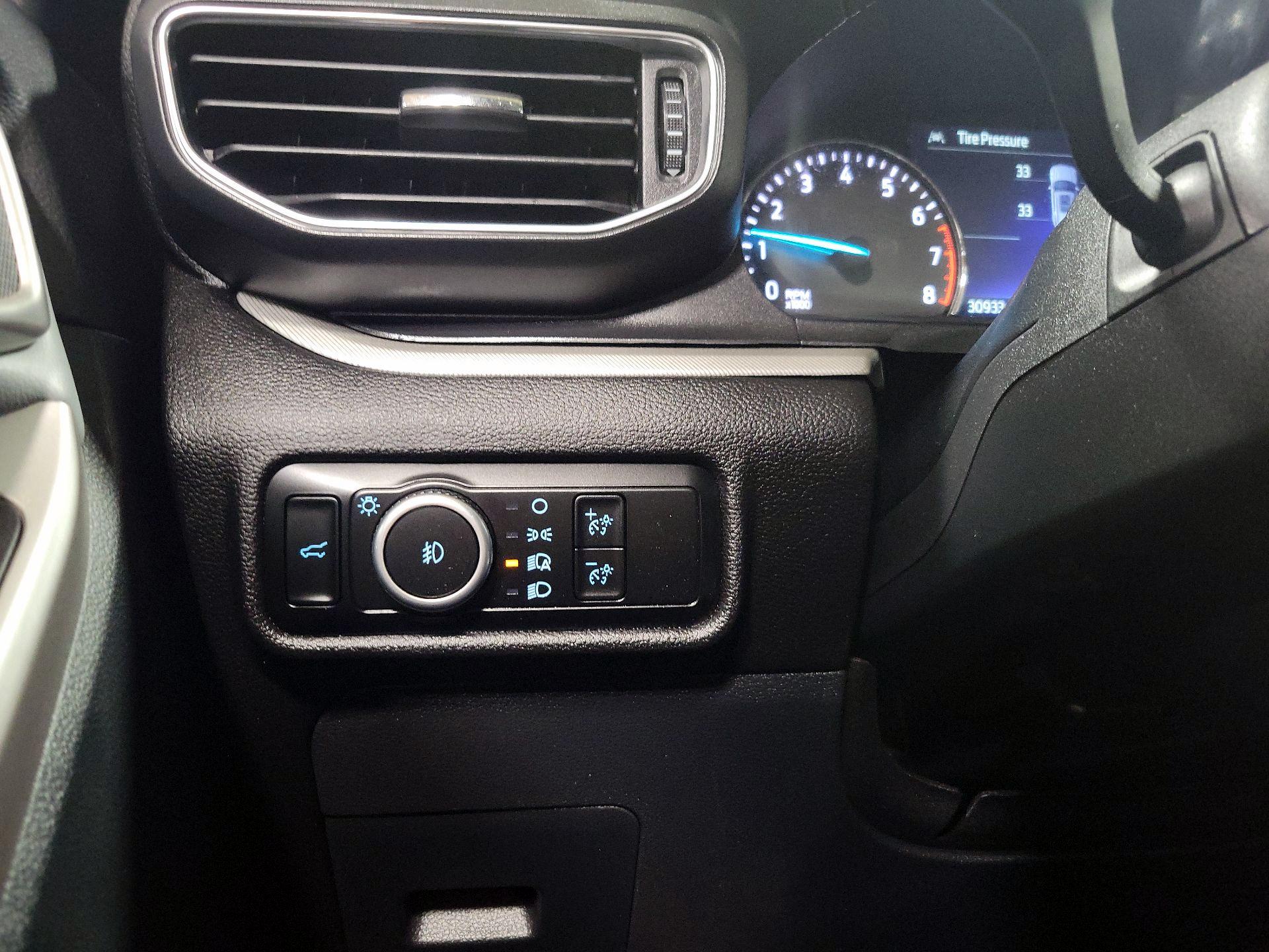 Thumbnail: 2023 Ford Explorer - 13