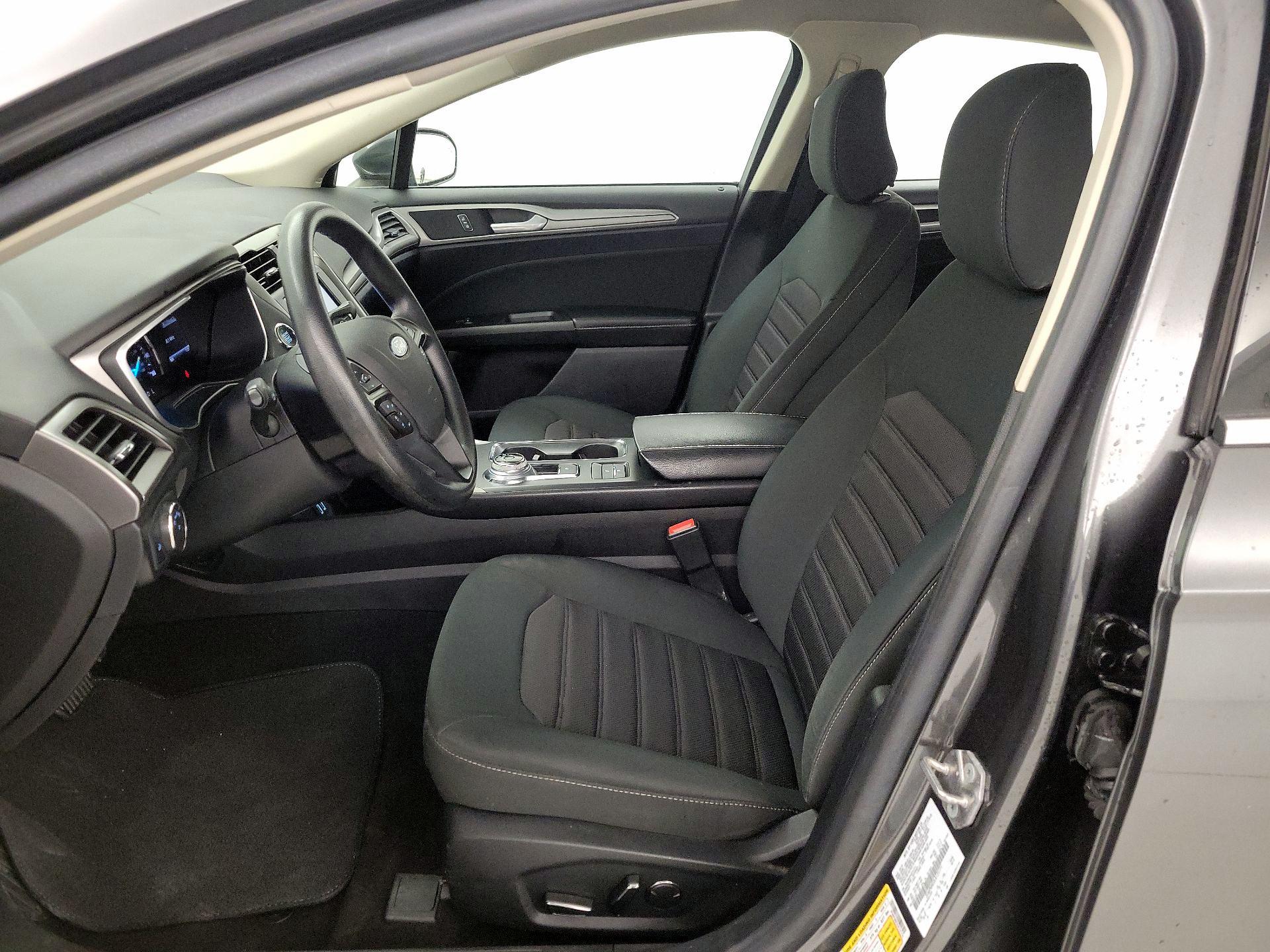 Thumbnail: 2020 Ford Fusion - 11