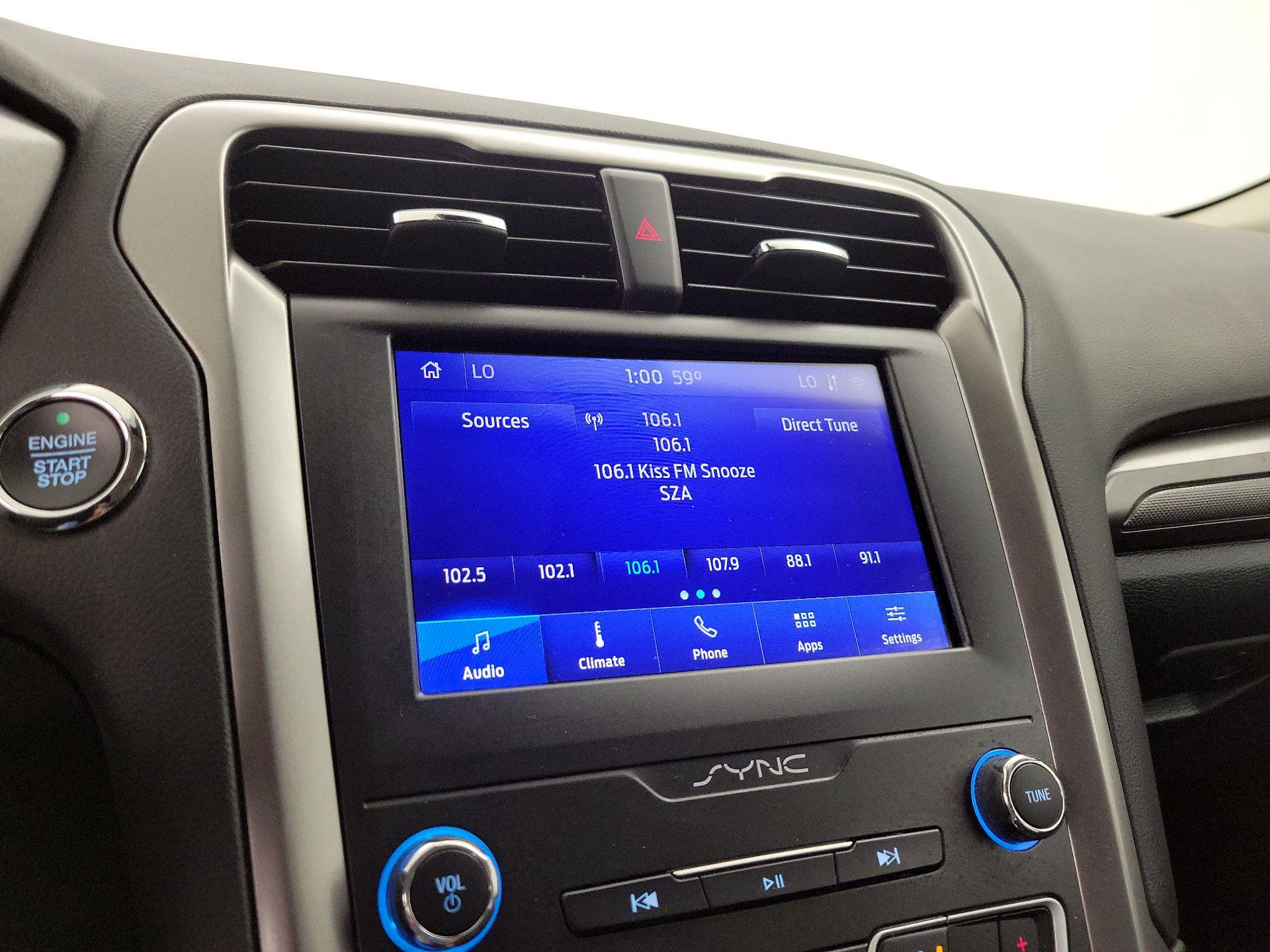 Thumbnail: 2020 Ford Fusion - 15