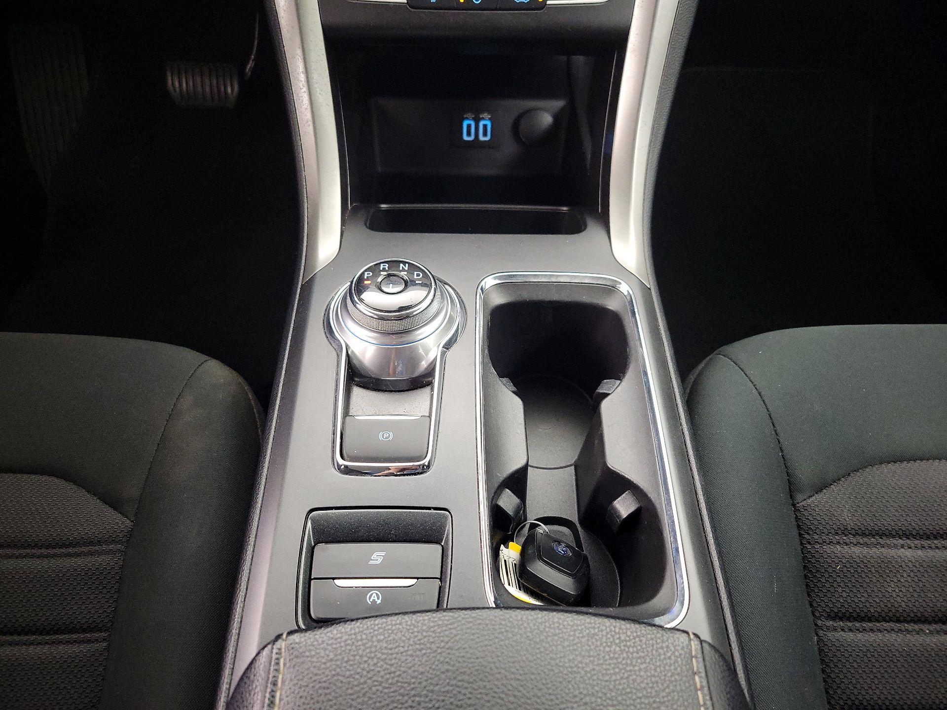 Thumbnail: 2020 Ford Fusion - 17