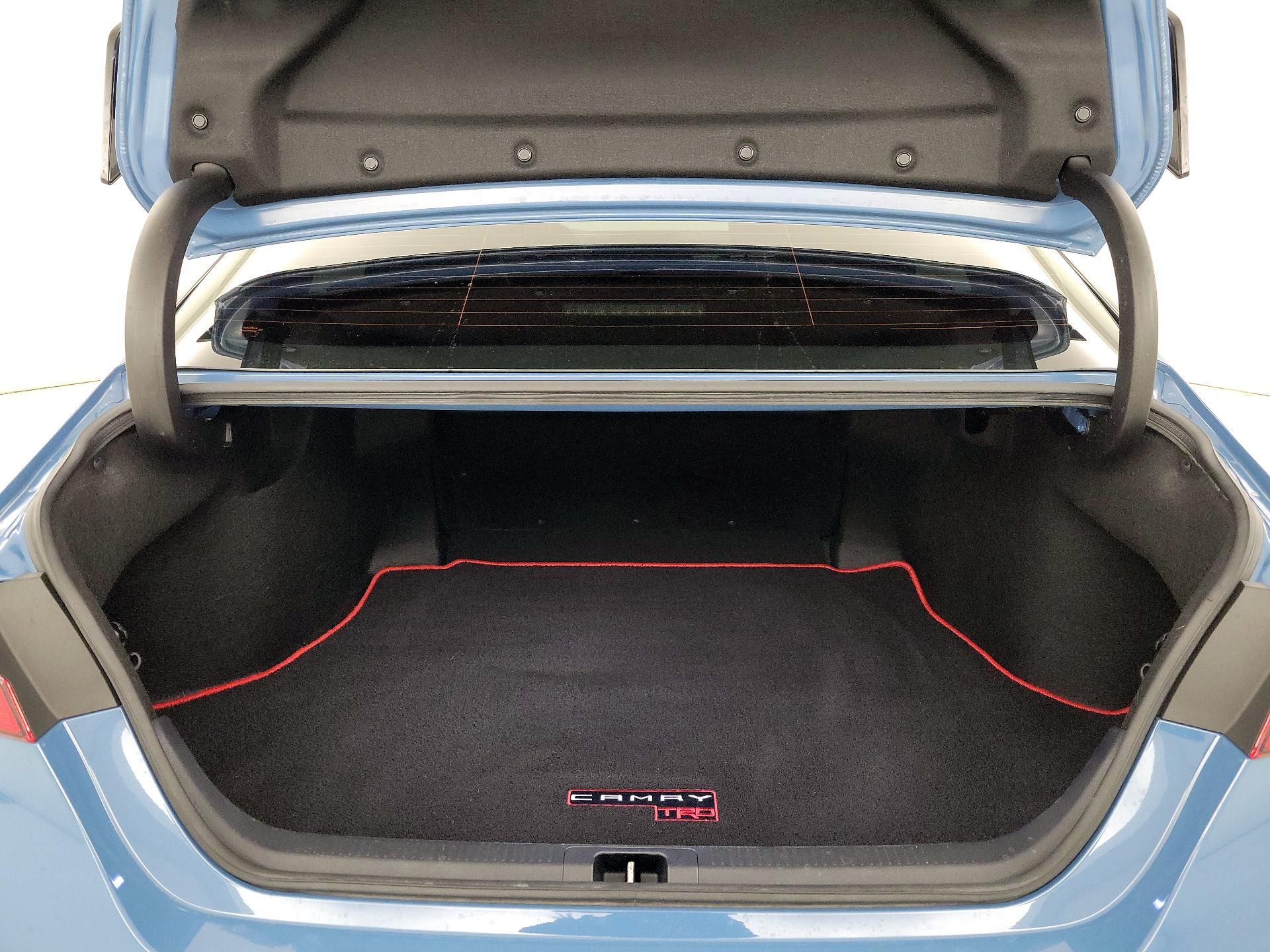 Thumbnail: 2022 Toyota Camry - 19