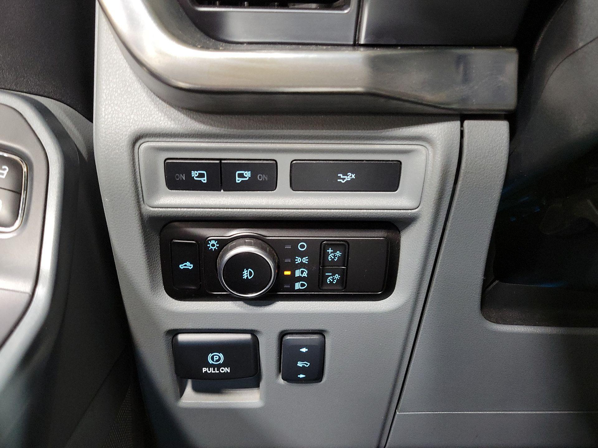 Thumbnail: 2023 Ford F-150 - 13