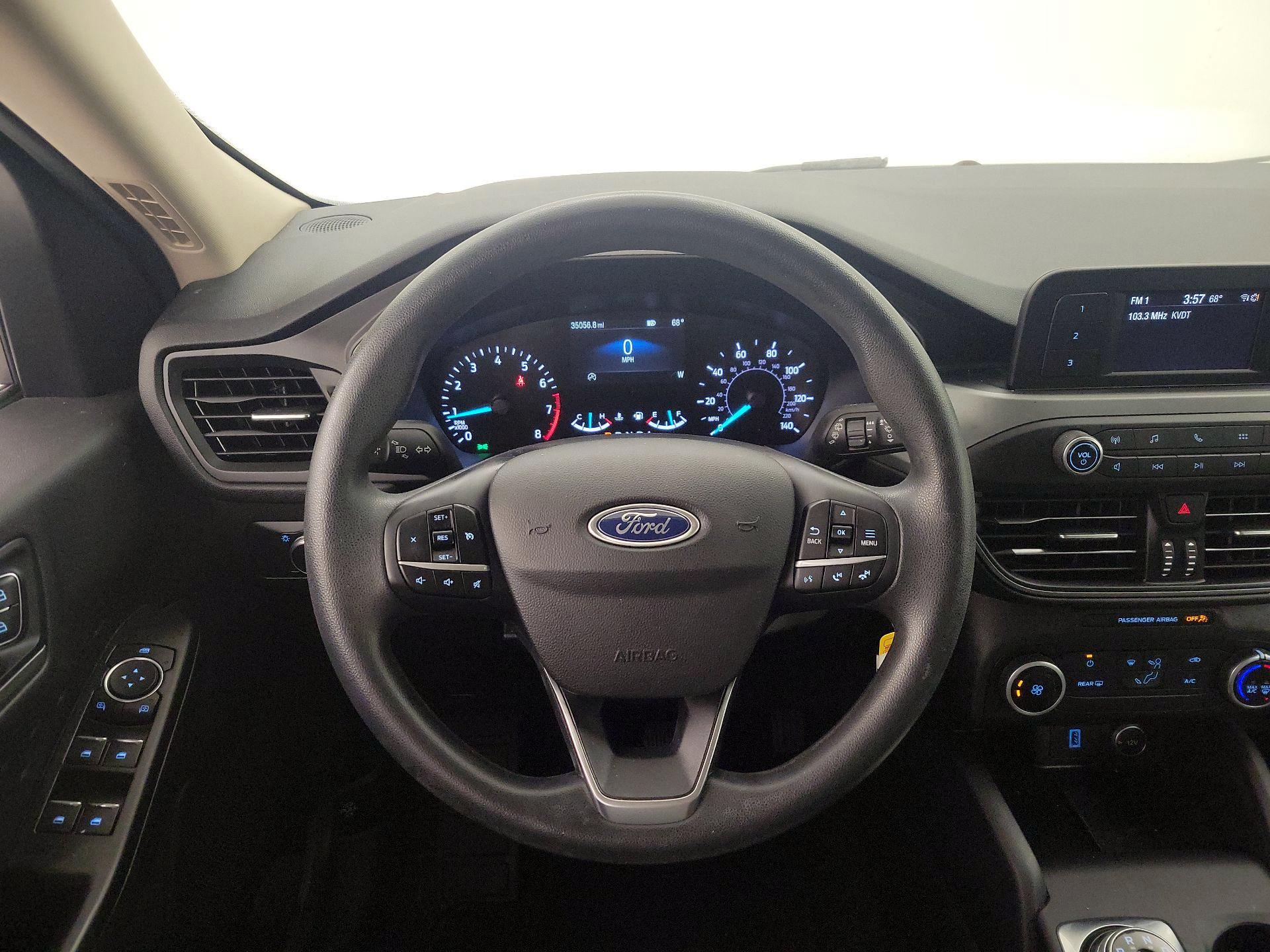 Thumbnail: 2020 Ford Escape - 10