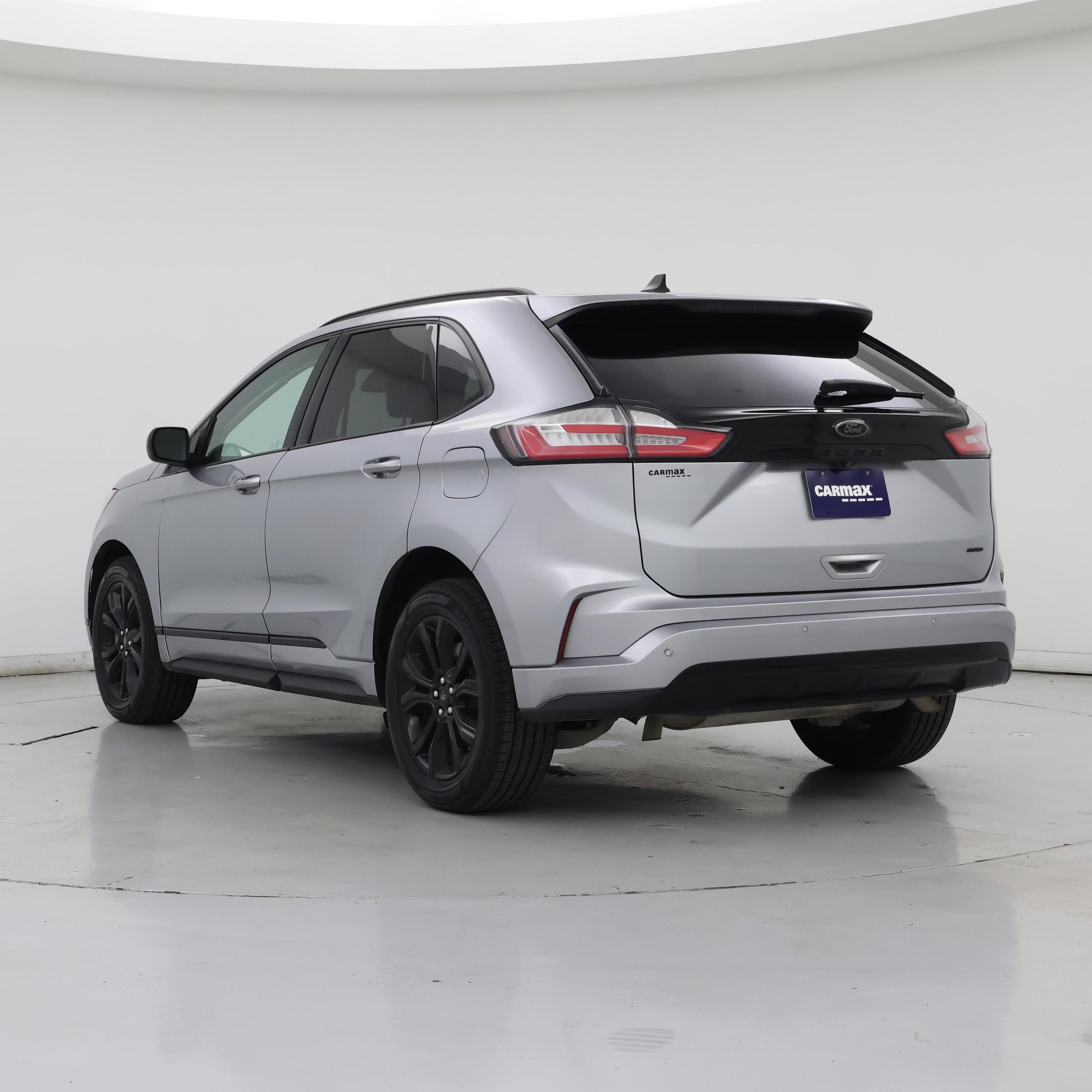 Thumbnail: 2022 Ford Edge - 2