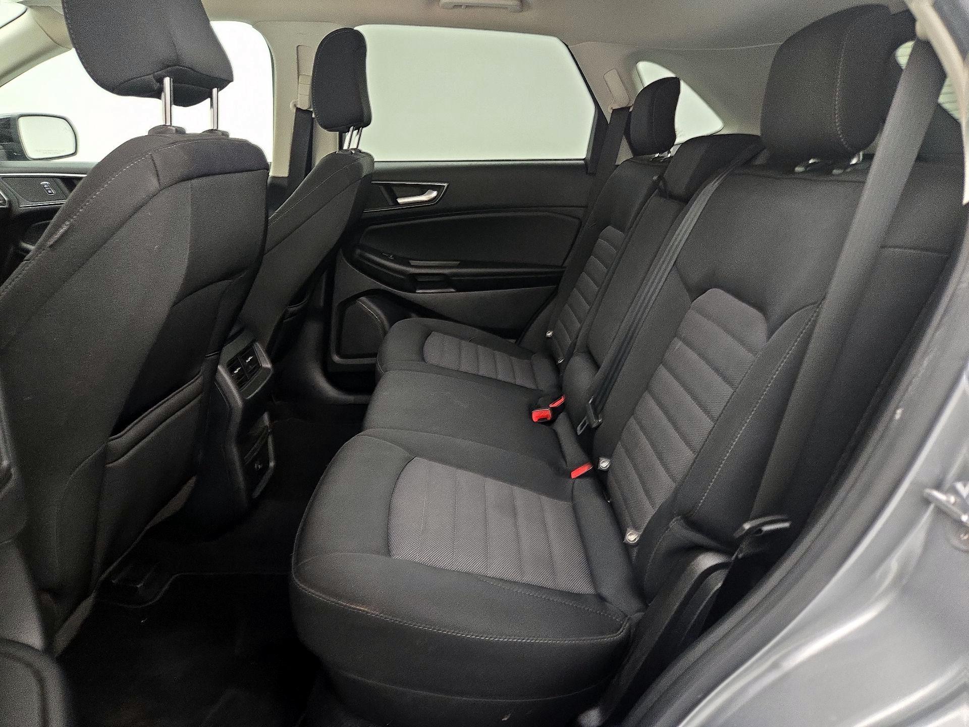 Thumbnail: 2022 Ford Edge - 19