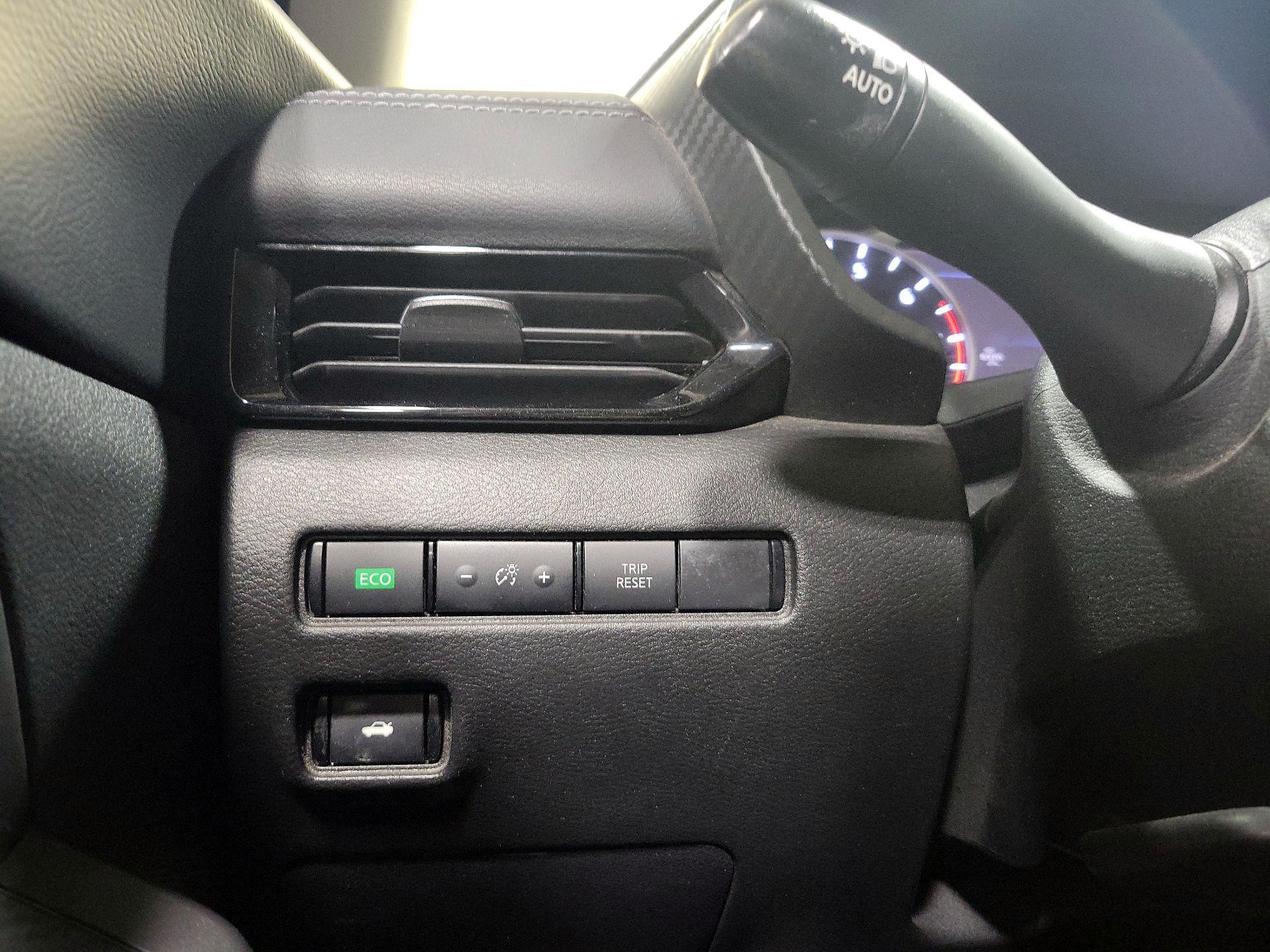 Thumbnail: 2023 Nissan Sentra - 13