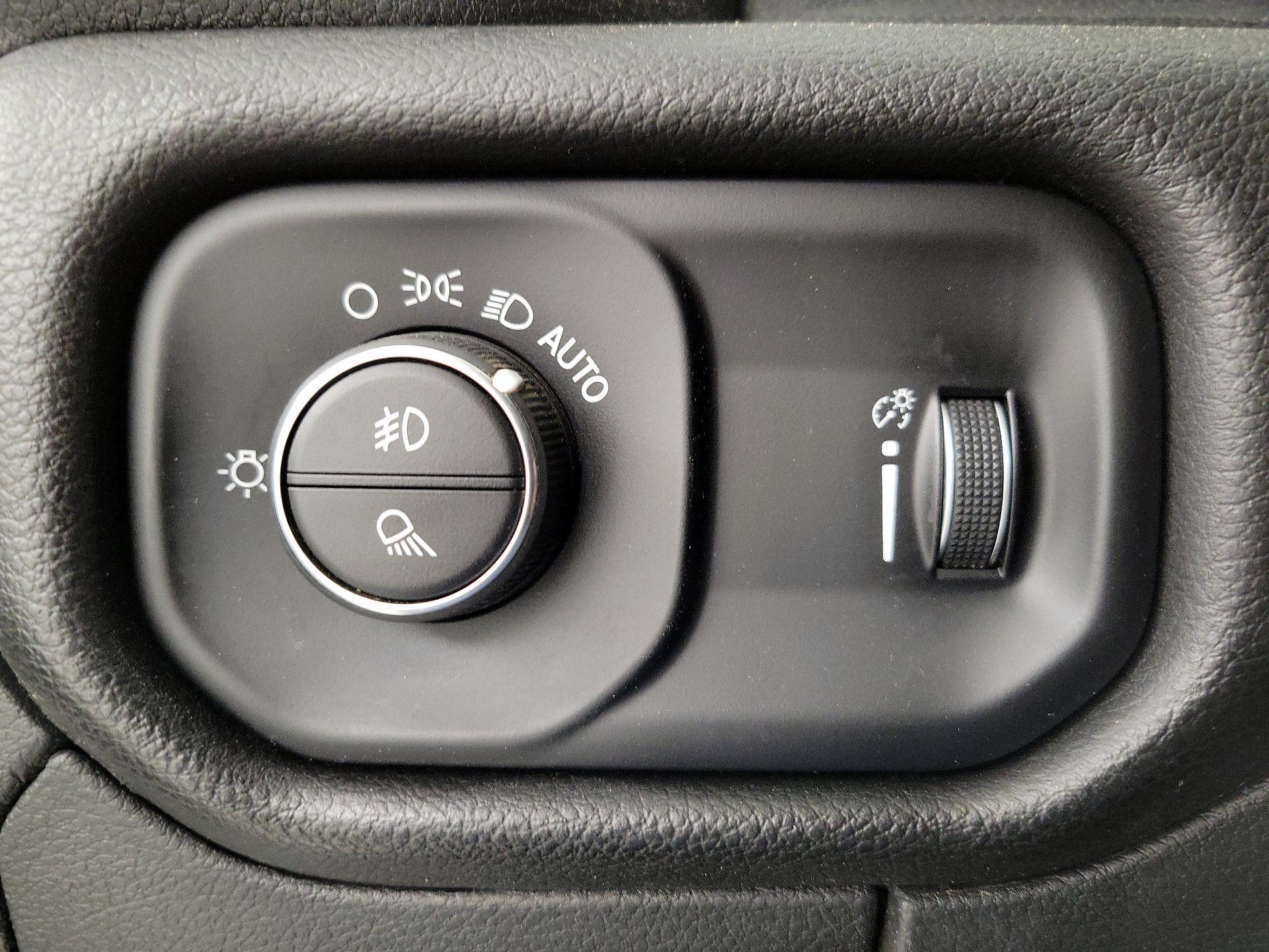 Thumbnail: 2023 RAM 1500 - 13