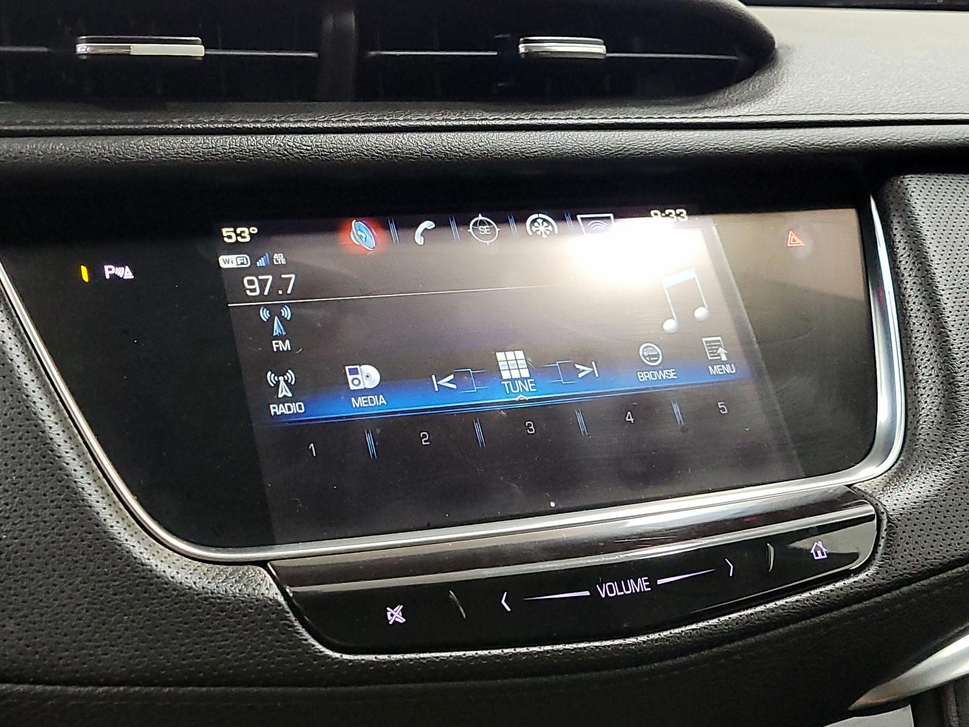 Thumbnail: 2019 Cadillac XT5 - 16