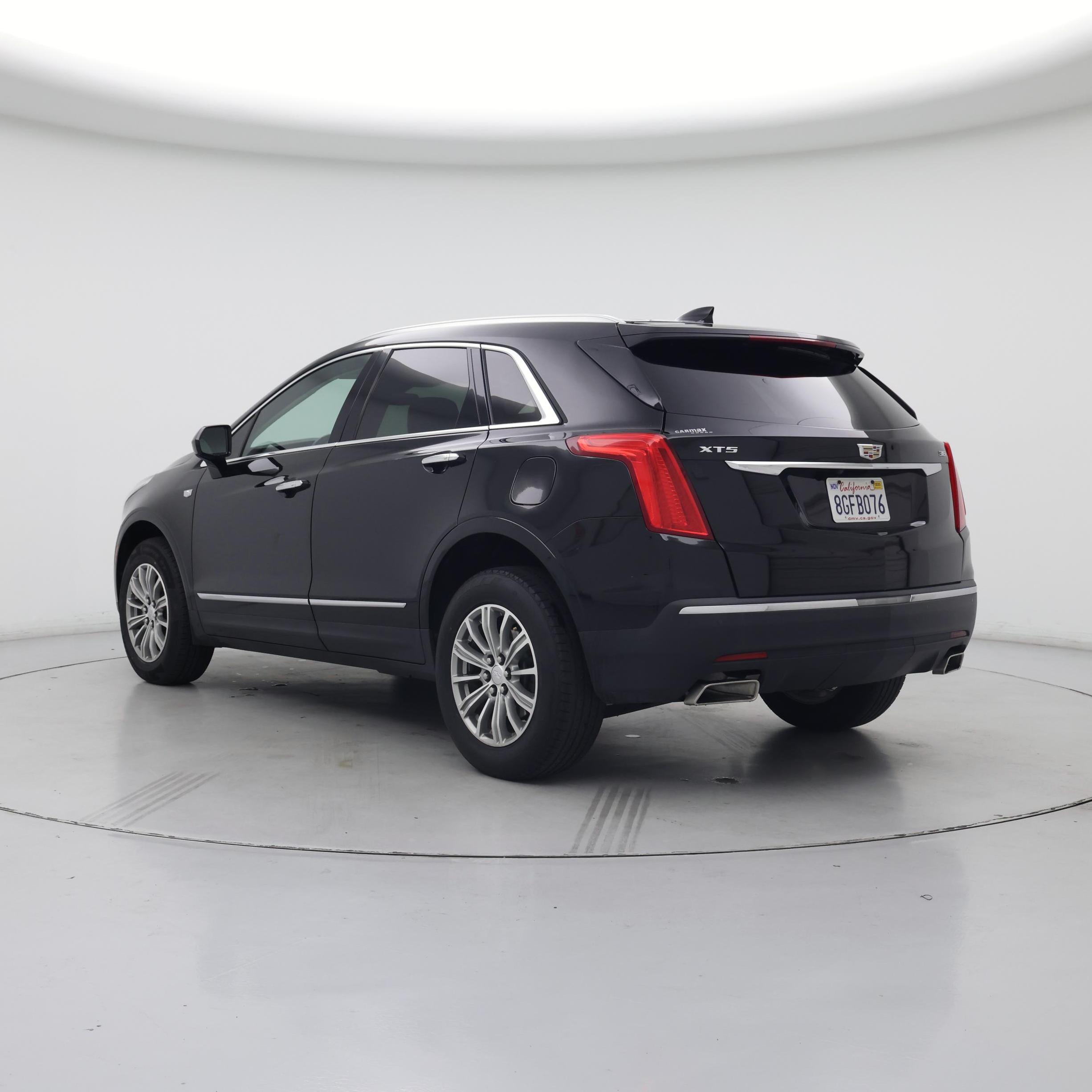 Thumbnail: 2019 Cadillac XT5 - 2