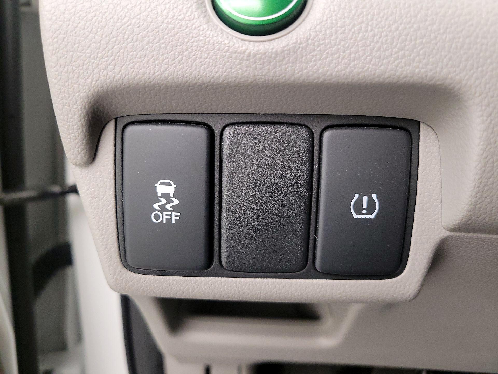 Thumbnail: 2014 Honda CR-V - 11