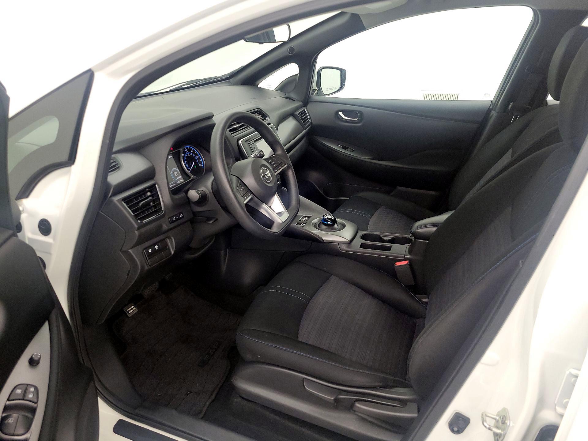 Thumbnail: 2019 Nissan Leaf - 9