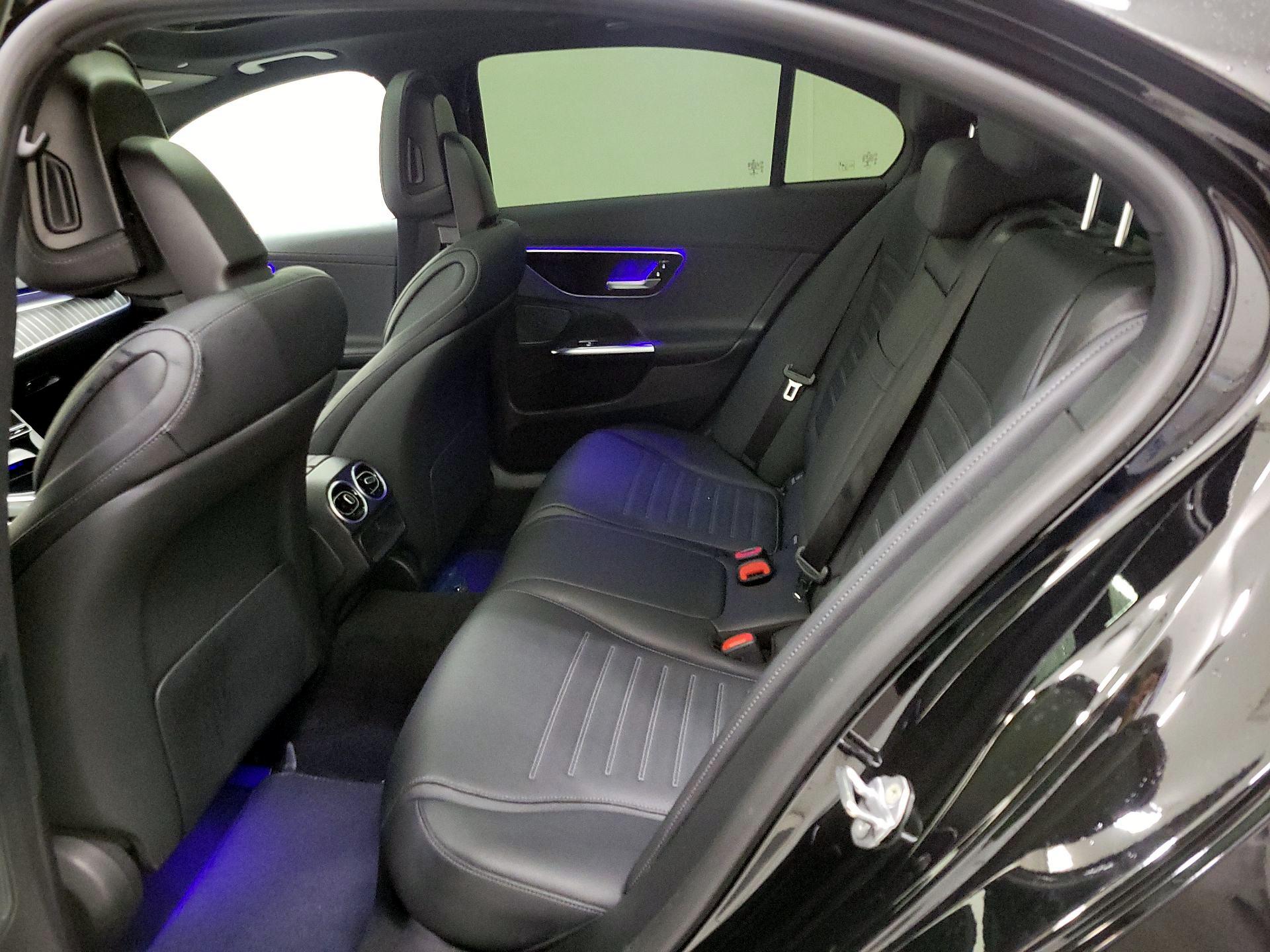 Thumbnail: 2023 Mercedes-Benz C-Class - 20