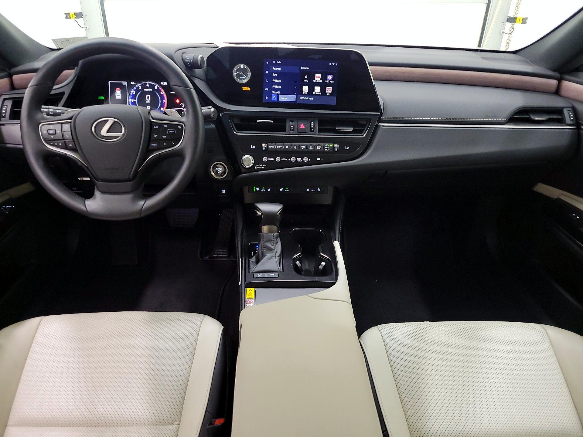 Thumbnail: 2025 Lexus ES - 9