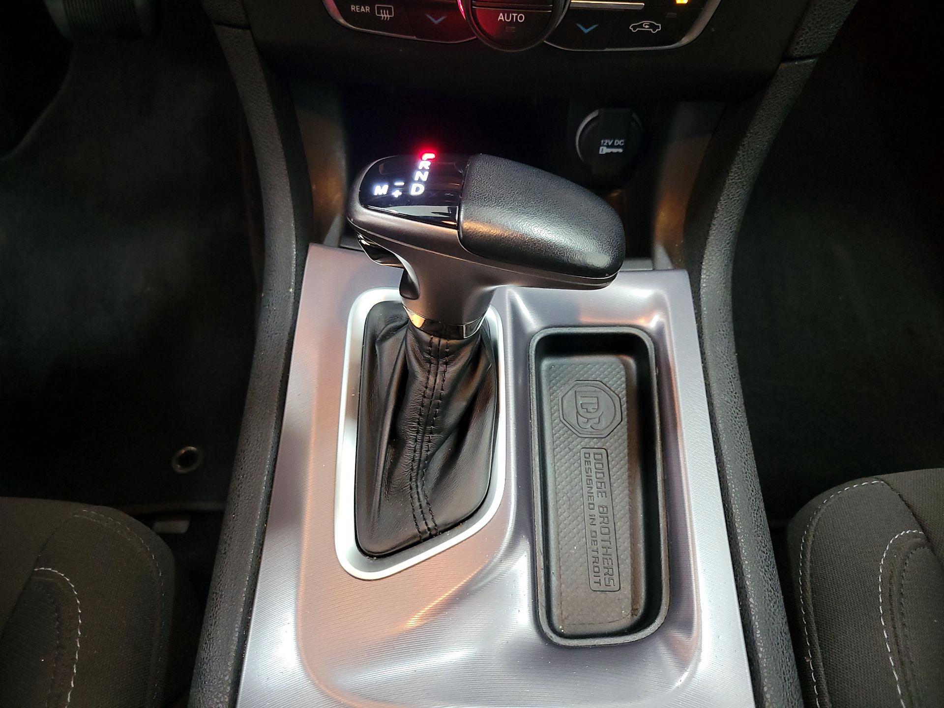 Thumbnail: 2020 Dodge Charger - 16