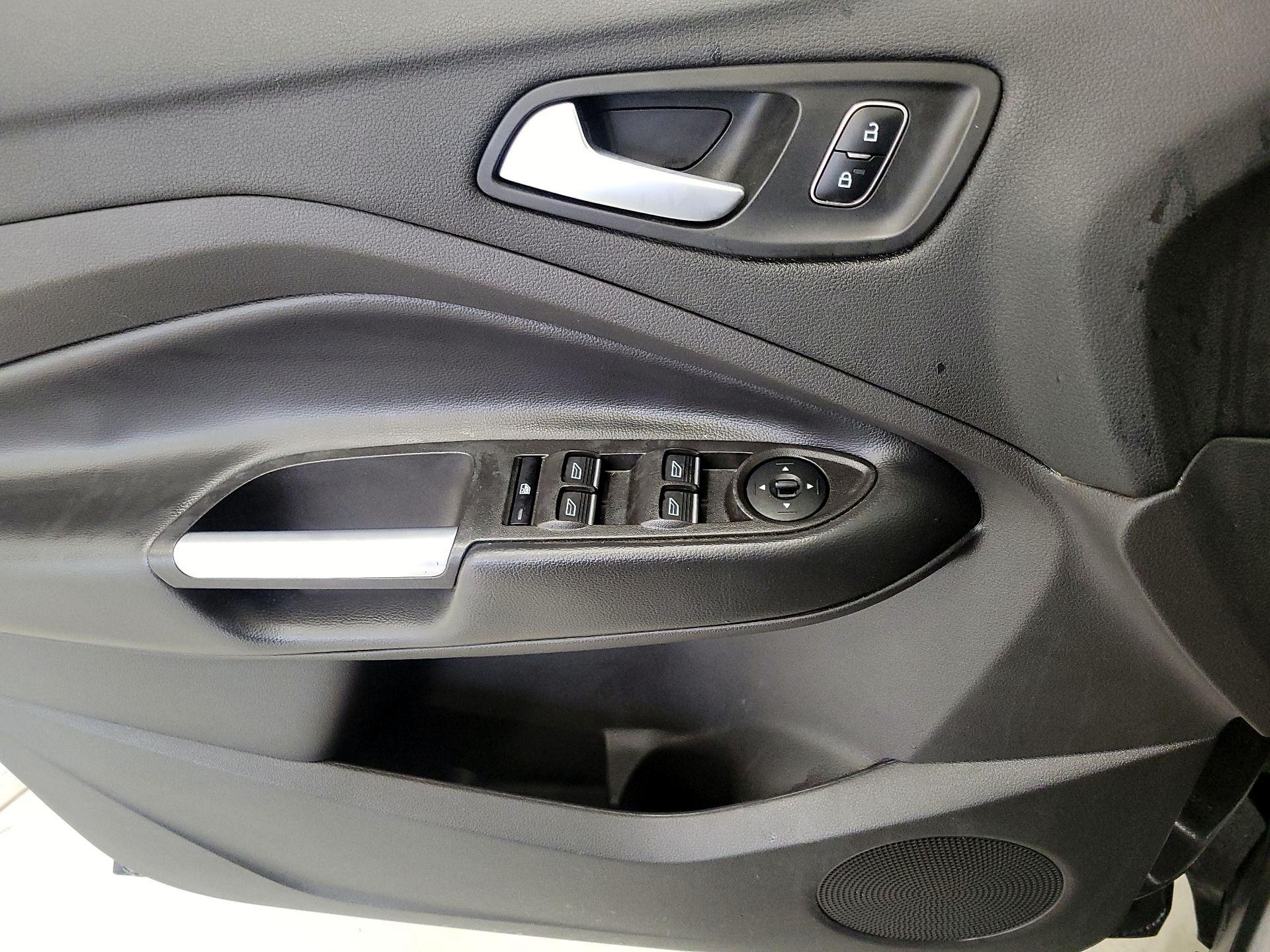 Thumbnail: 2019 Ford Escape - 12