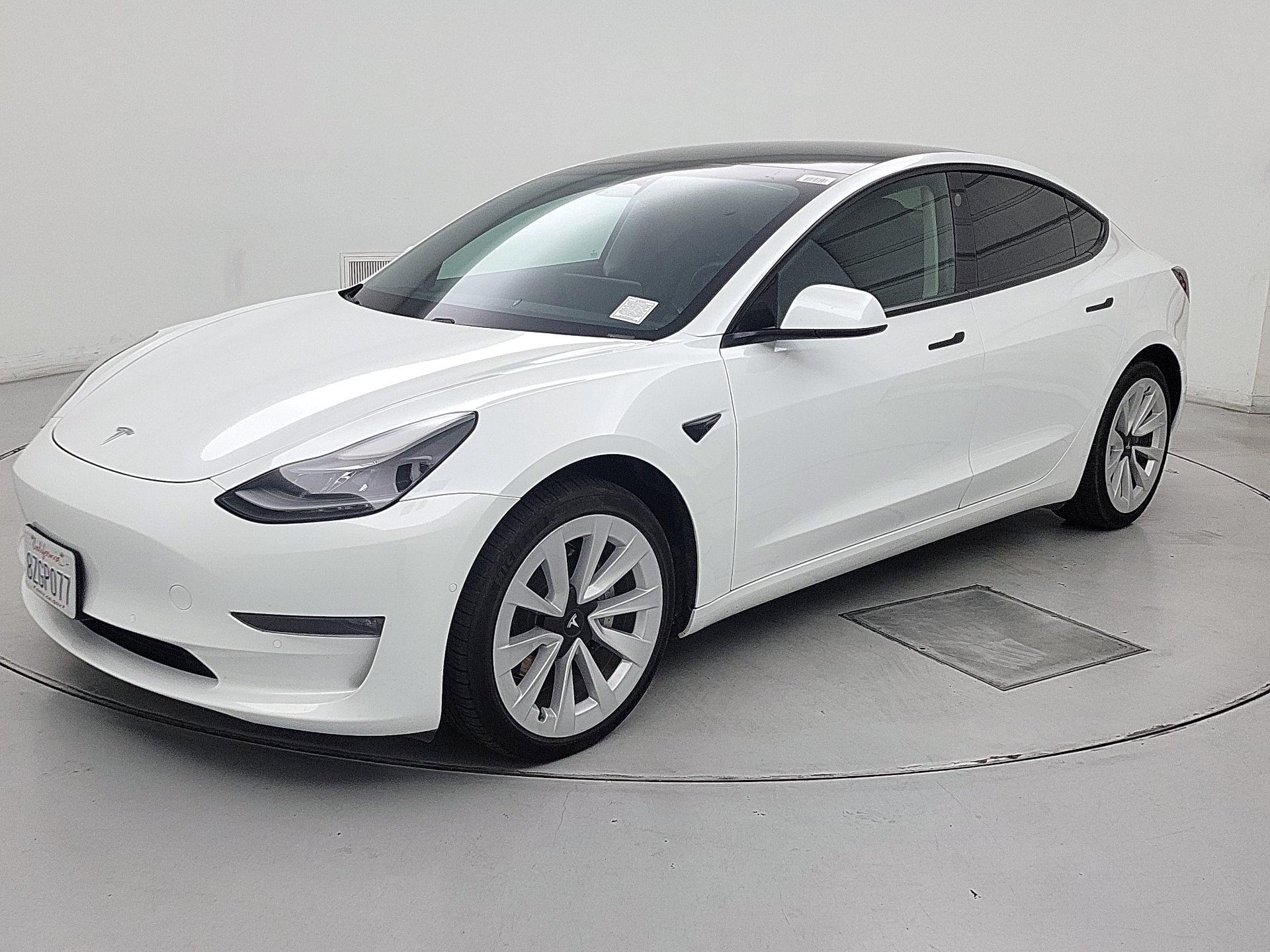 Thumbnail: 2021 Tesla Model 3 - 3