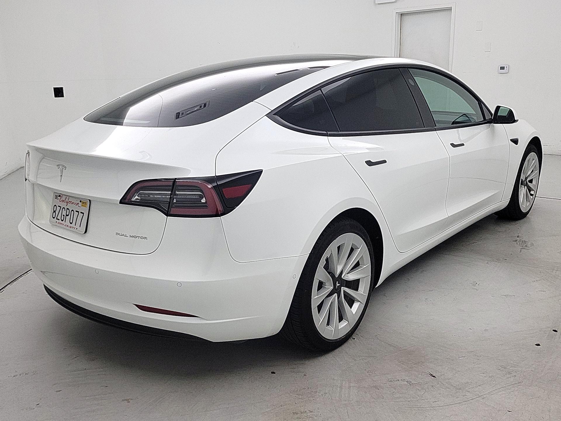 Thumbnail: 2021 Tesla Model 3 - 5