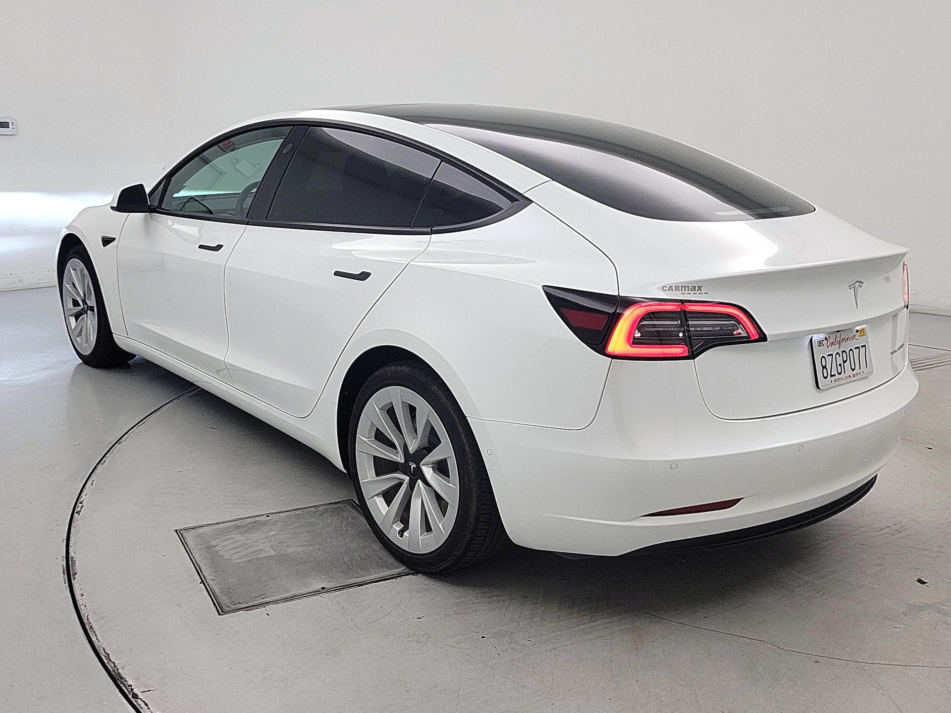 Thumbnail: 2021 Tesla Model 3 - 7