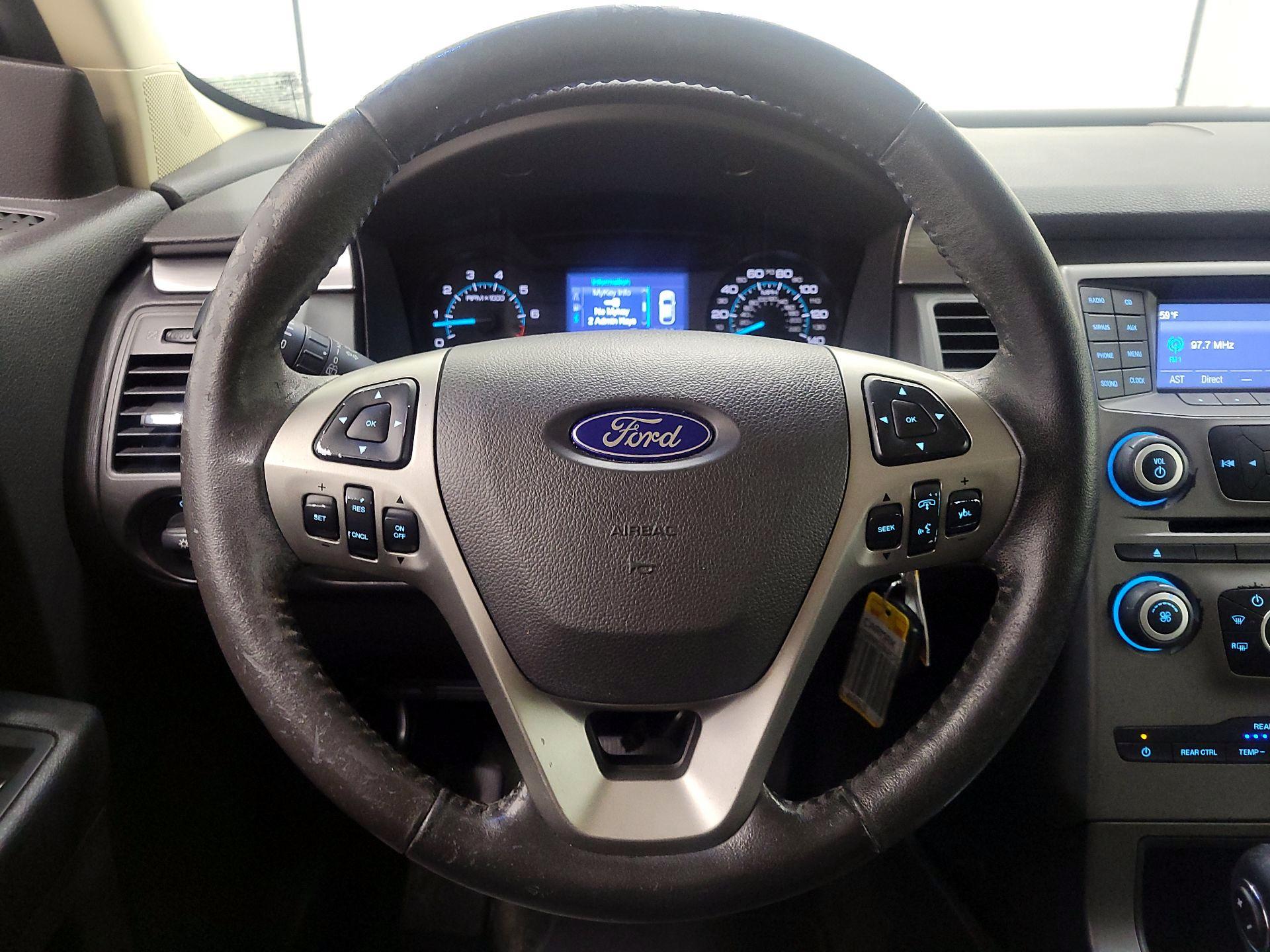 Thumbnail: 2016 Ford Flex - 10