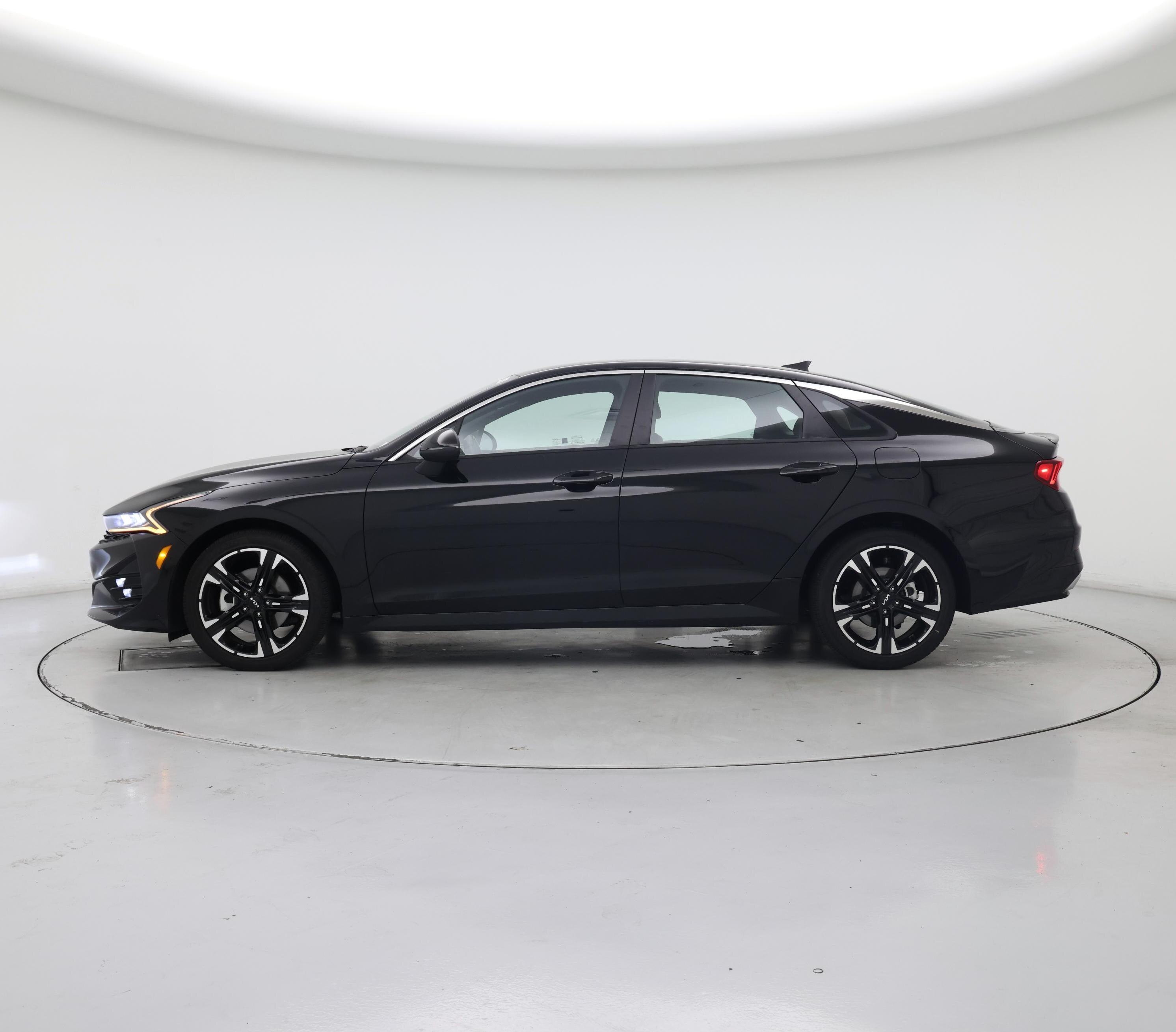 Thumbnail: 2024 Kia K5 - 3