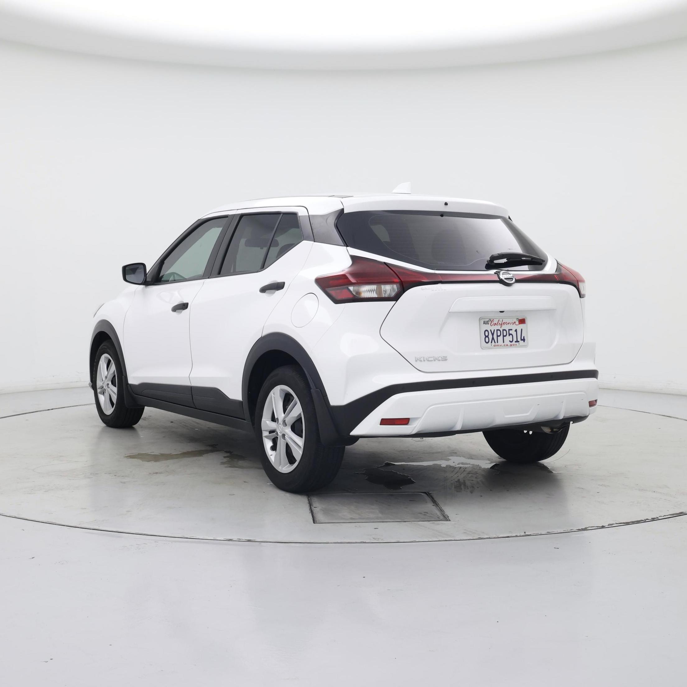 Thumbnail: 2021 Nissan Kicks - 2