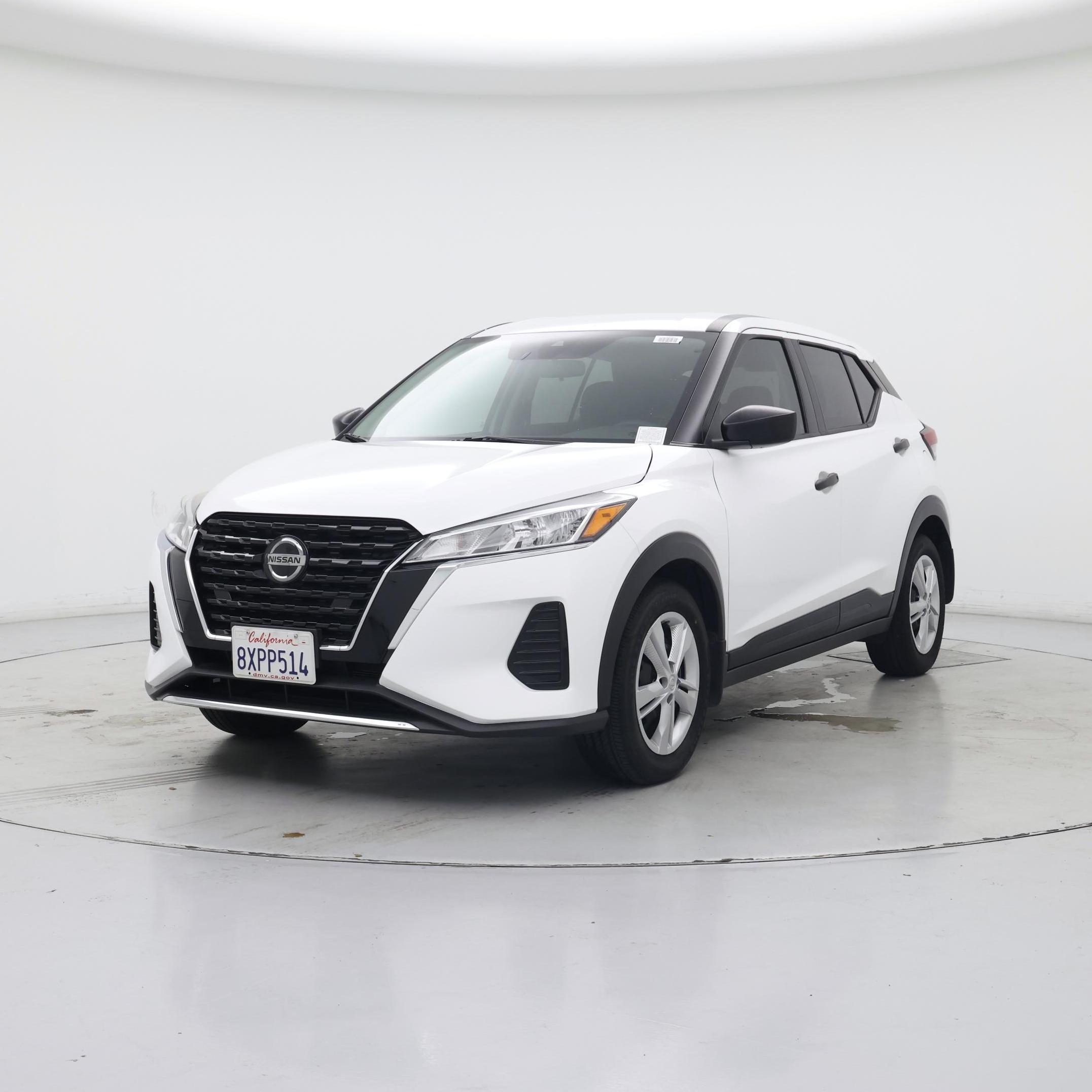 Thumbnail: 2021 Nissan Kicks - 4