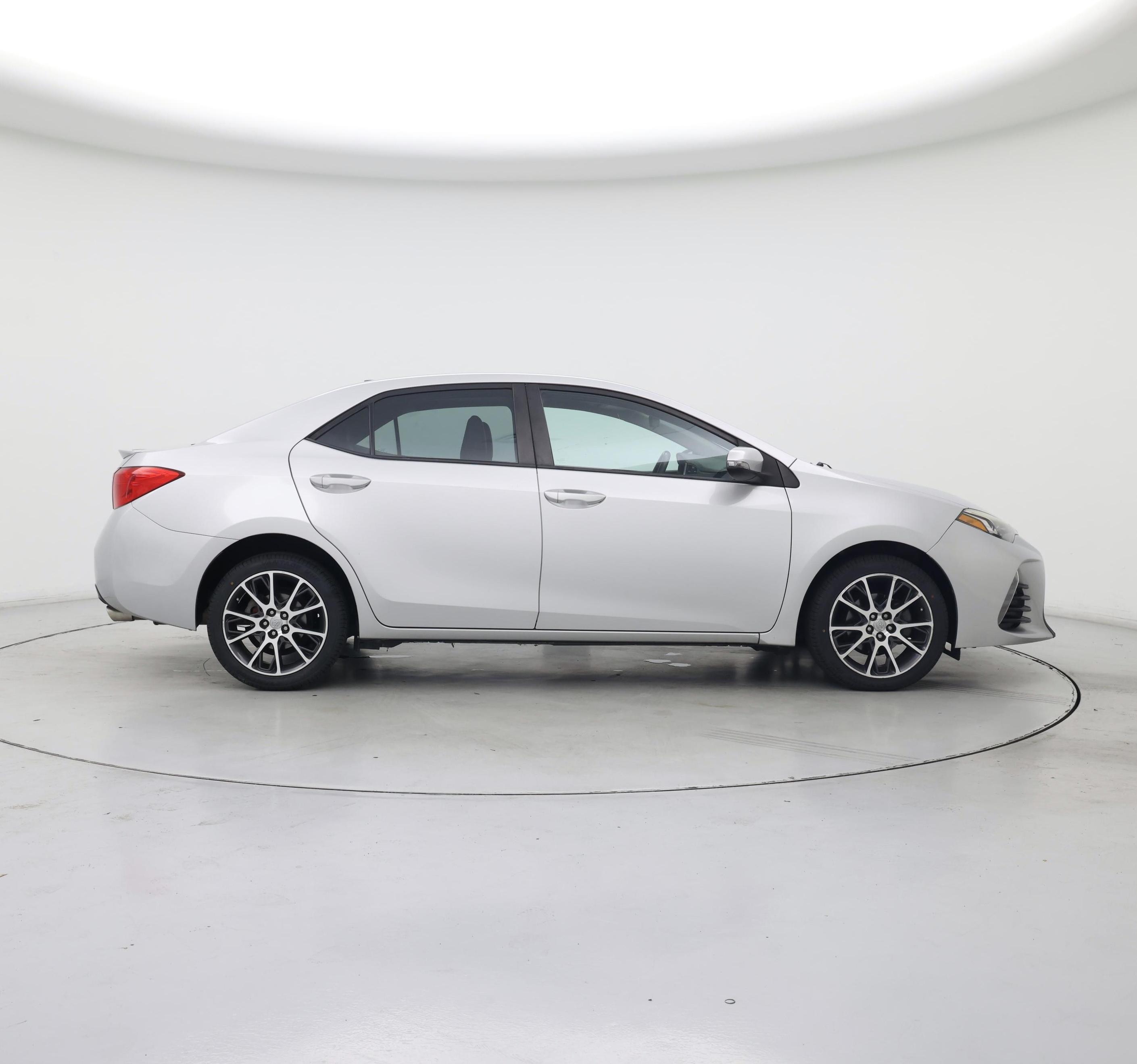 Thumbnail: 2017 Toyota Corolla - 7