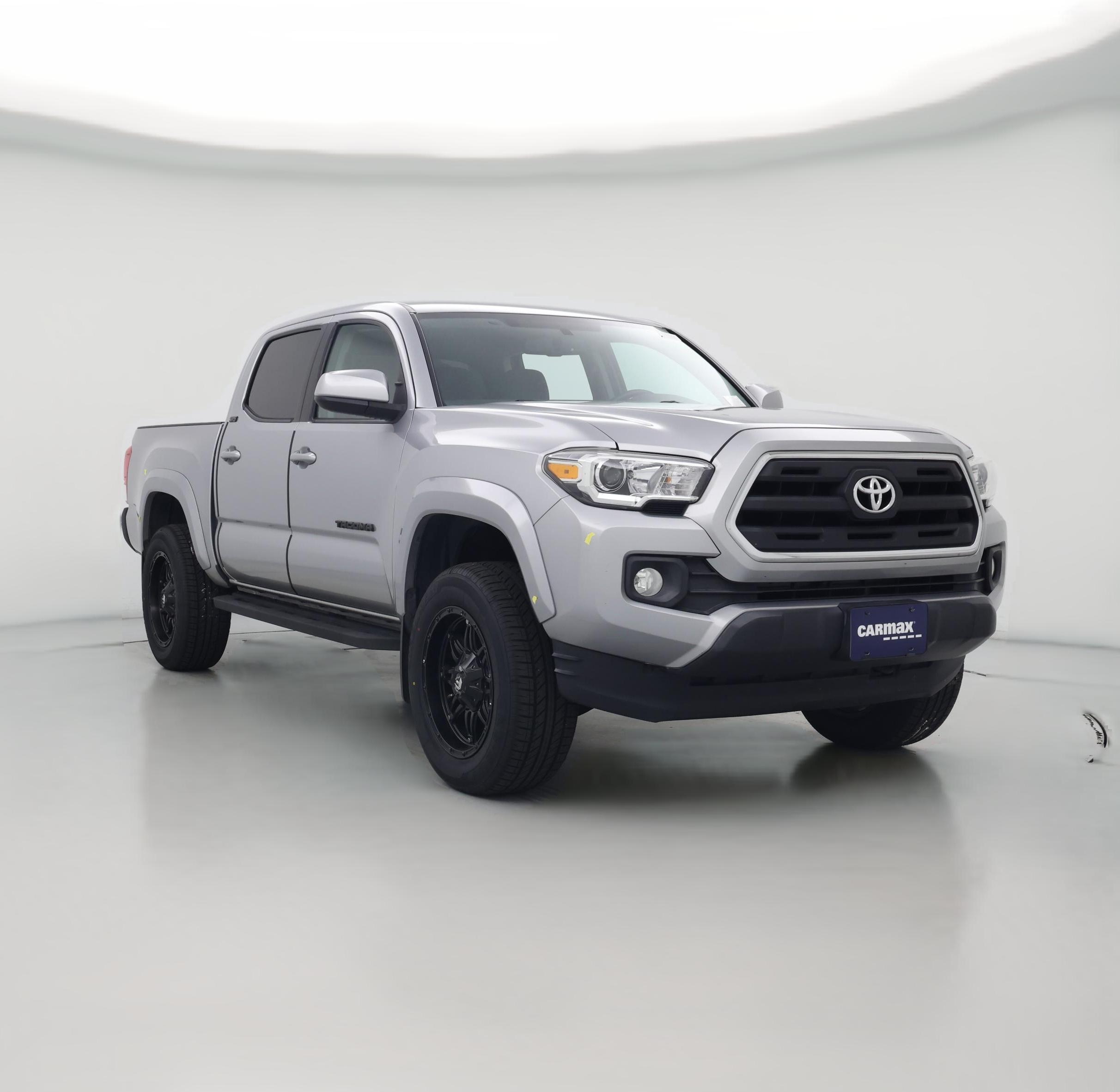Thumbnail: 2017 Toyota Tacoma - 1