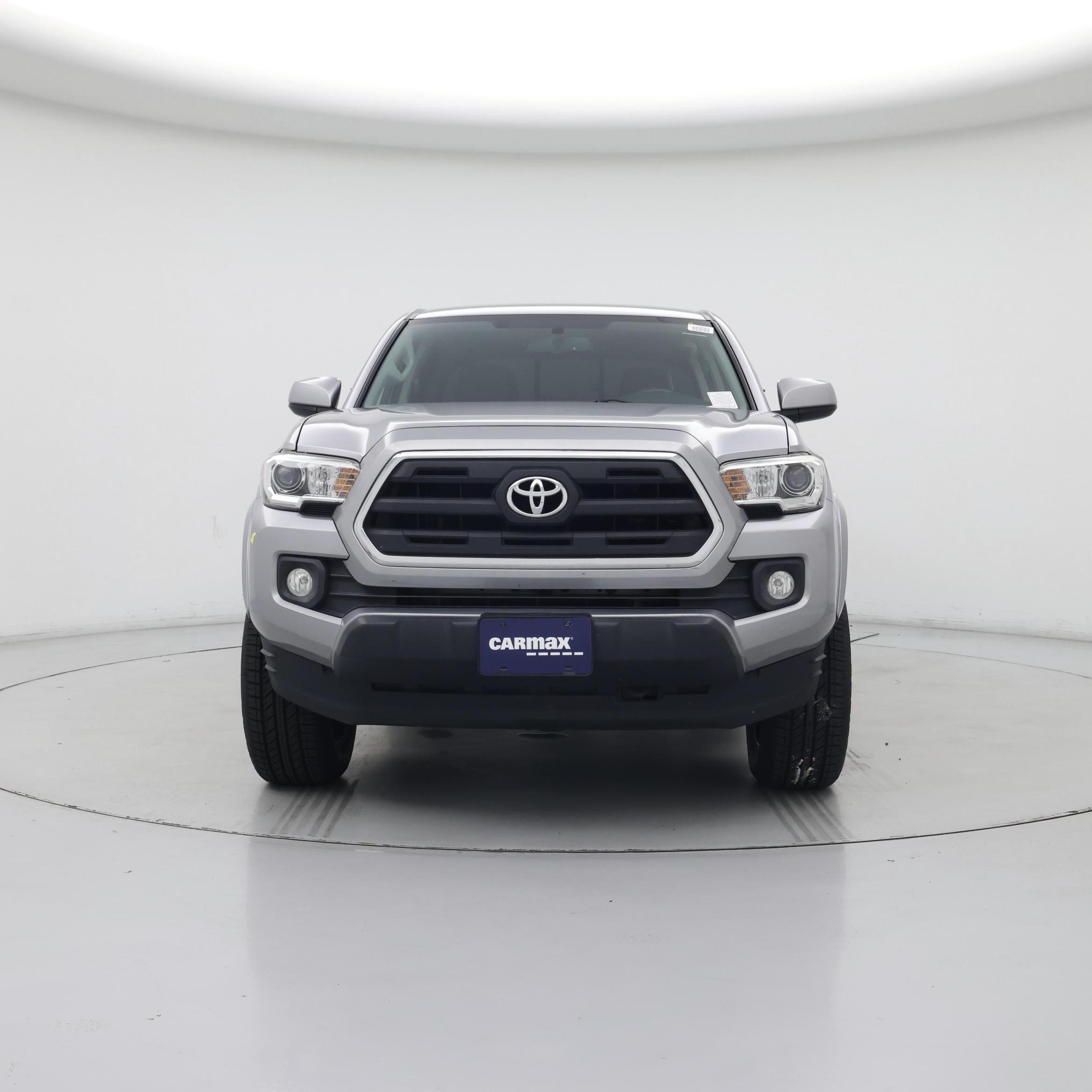 Thumbnail: 2017 Toyota Tacoma - 5
