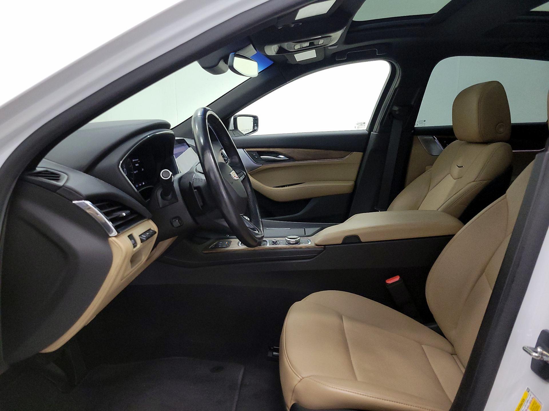 Thumbnail: 2024 Cadillac CT5 - 11
