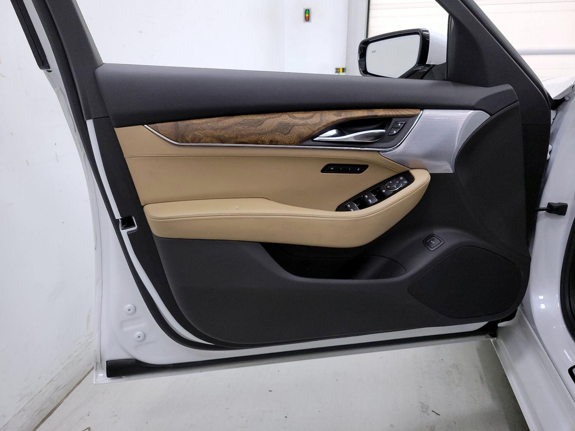 Thumbnail: 2024 Cadillac CT5 - 12