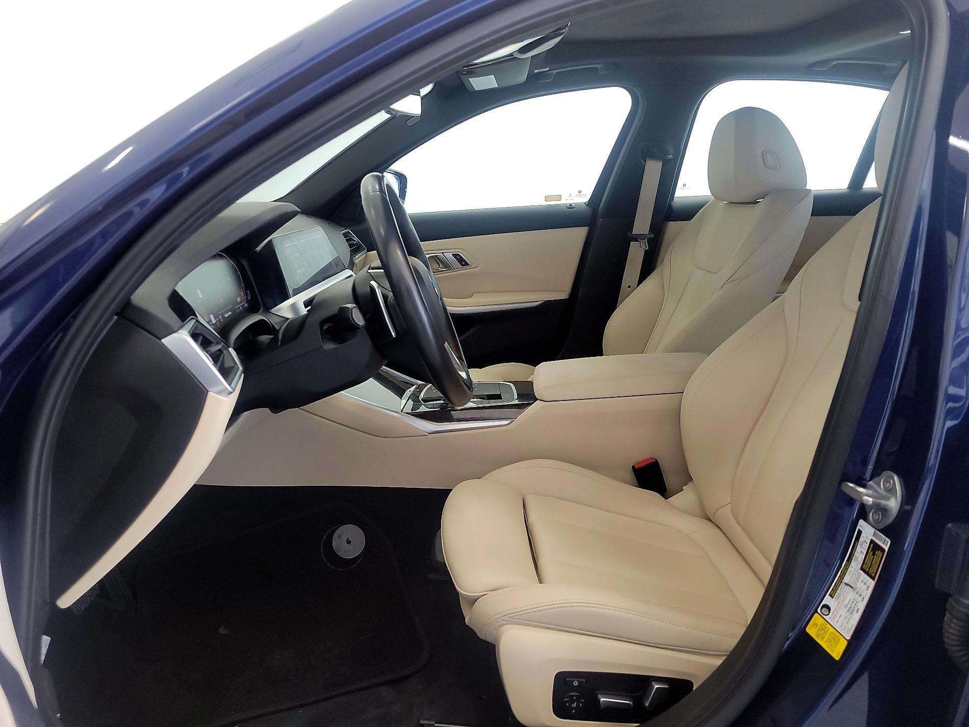 Thumbnail: 2020 BMW 3 Series - 11