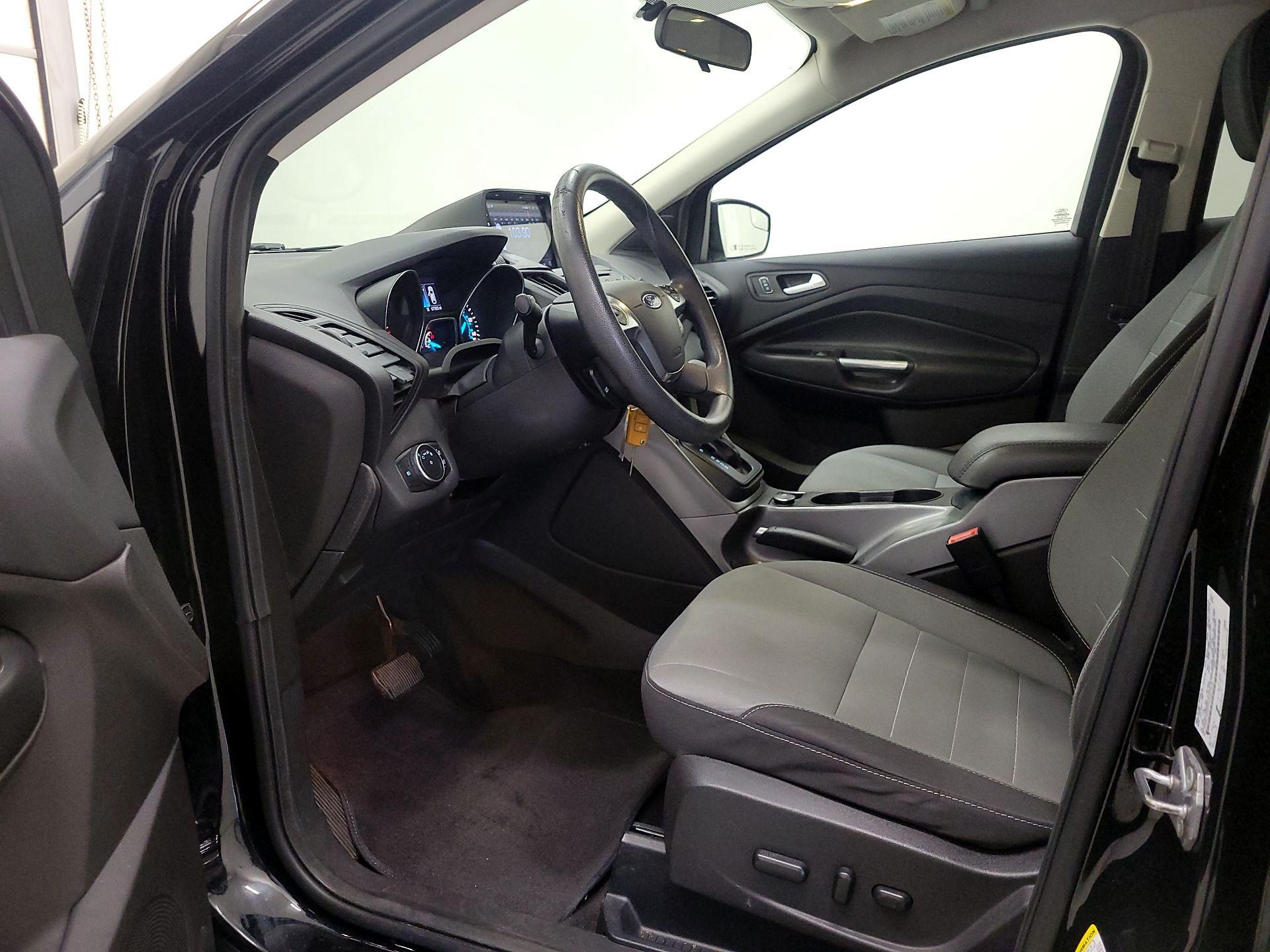 Thumbnail: 2016 Ford Escape - 11