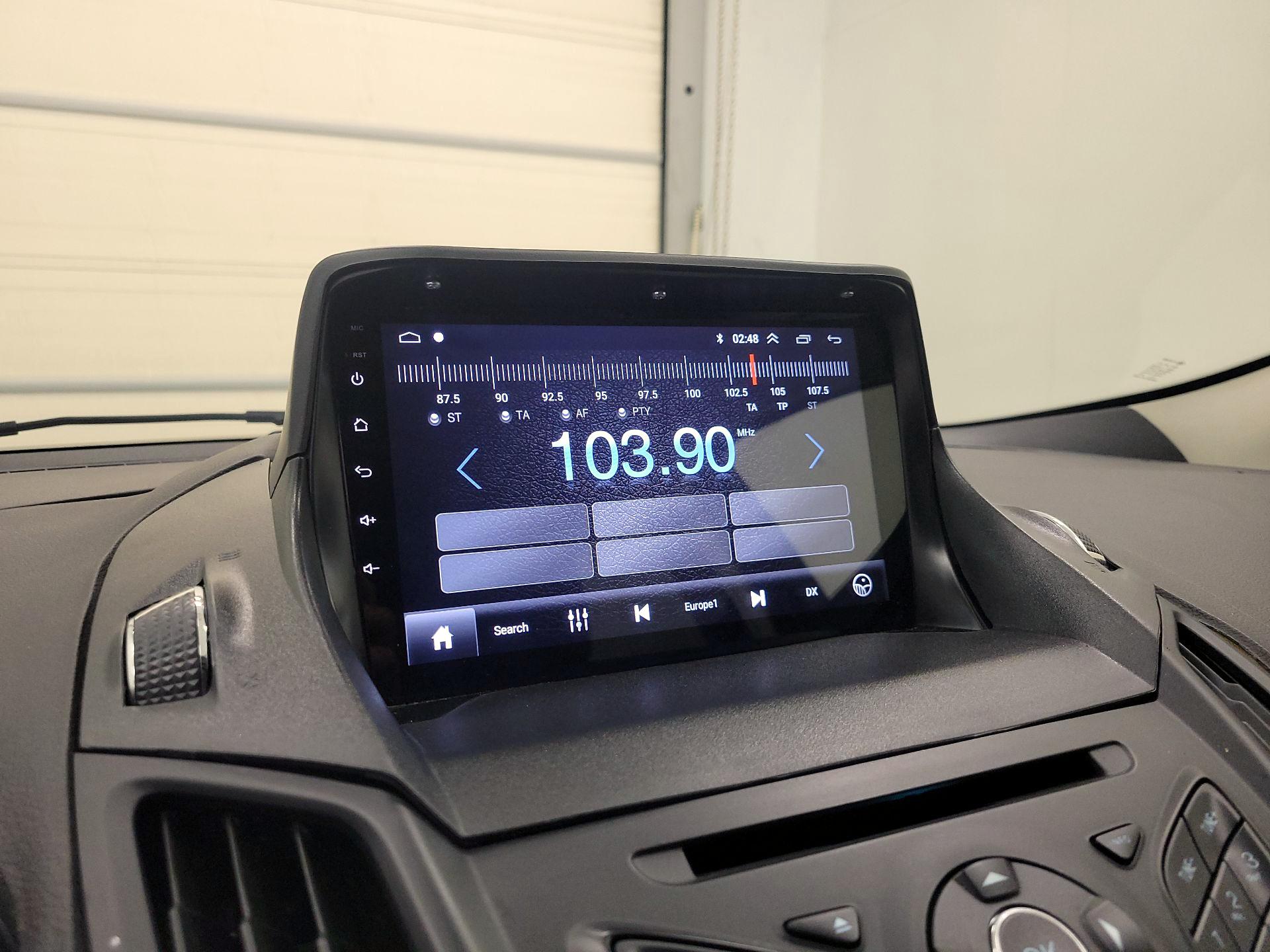 Thumbnail: 2016 Ford Escape - 15