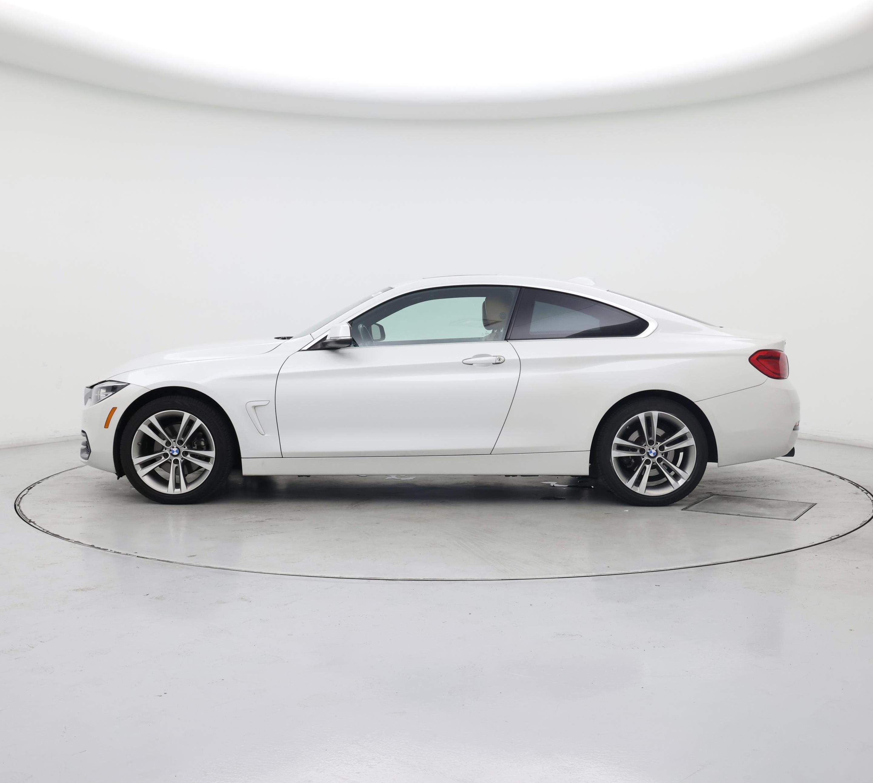 Thumbnail: 2018 BMW 4 Series - 3