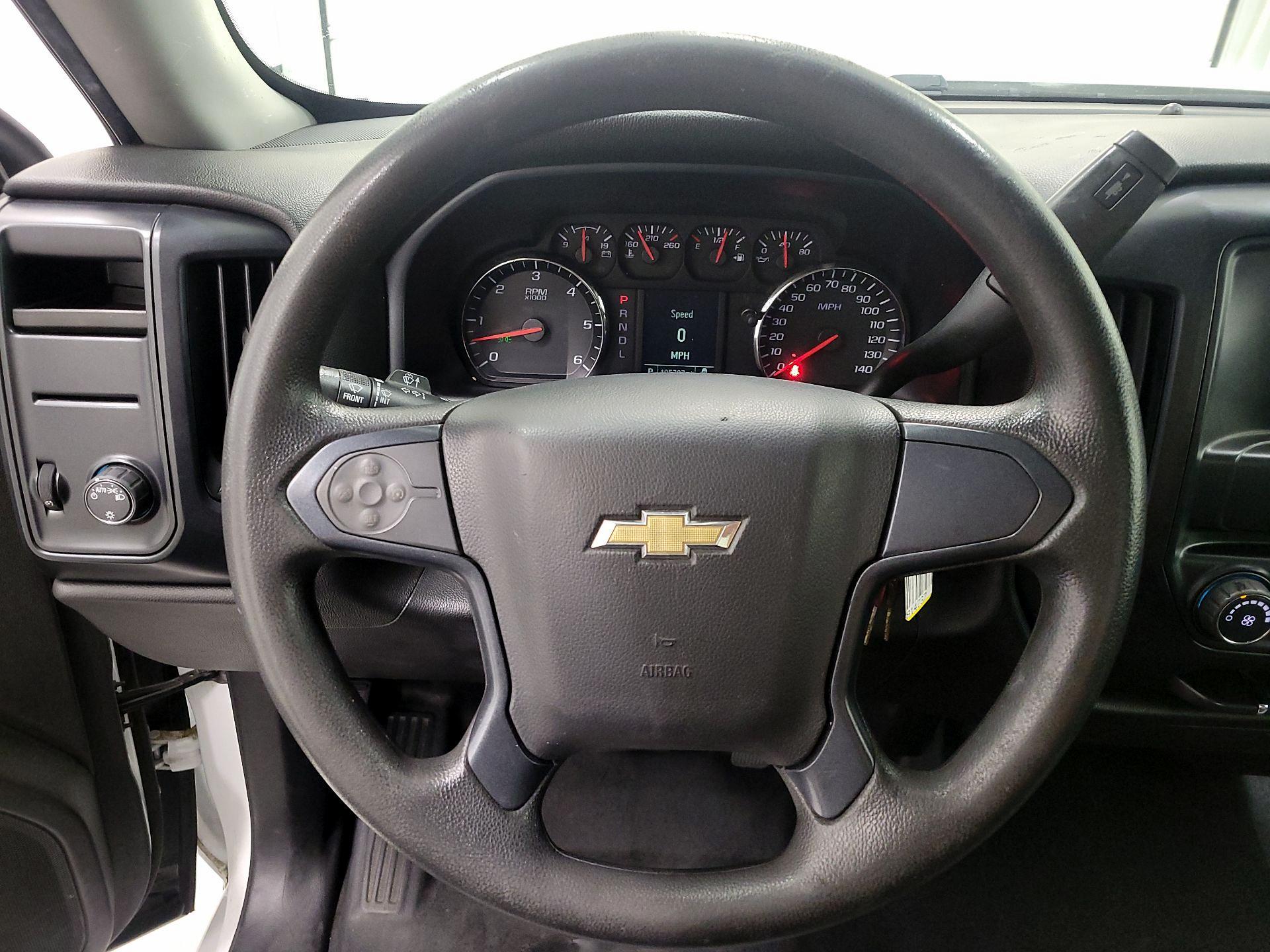 Thumbnail: 2018 Chevrolet Silverado 1500 - 10