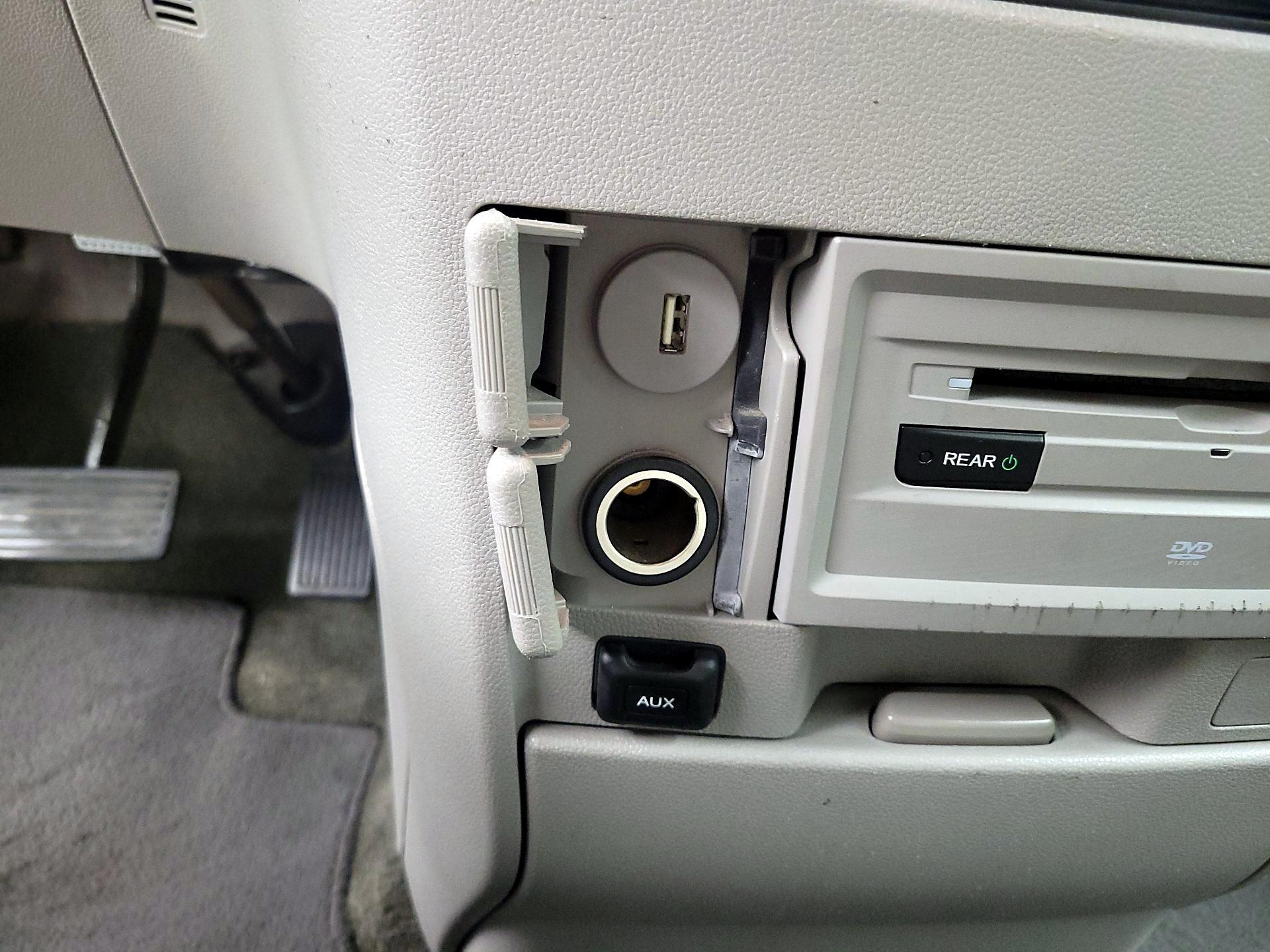 Thumbnail: 2016 Honda Odyssey - 18