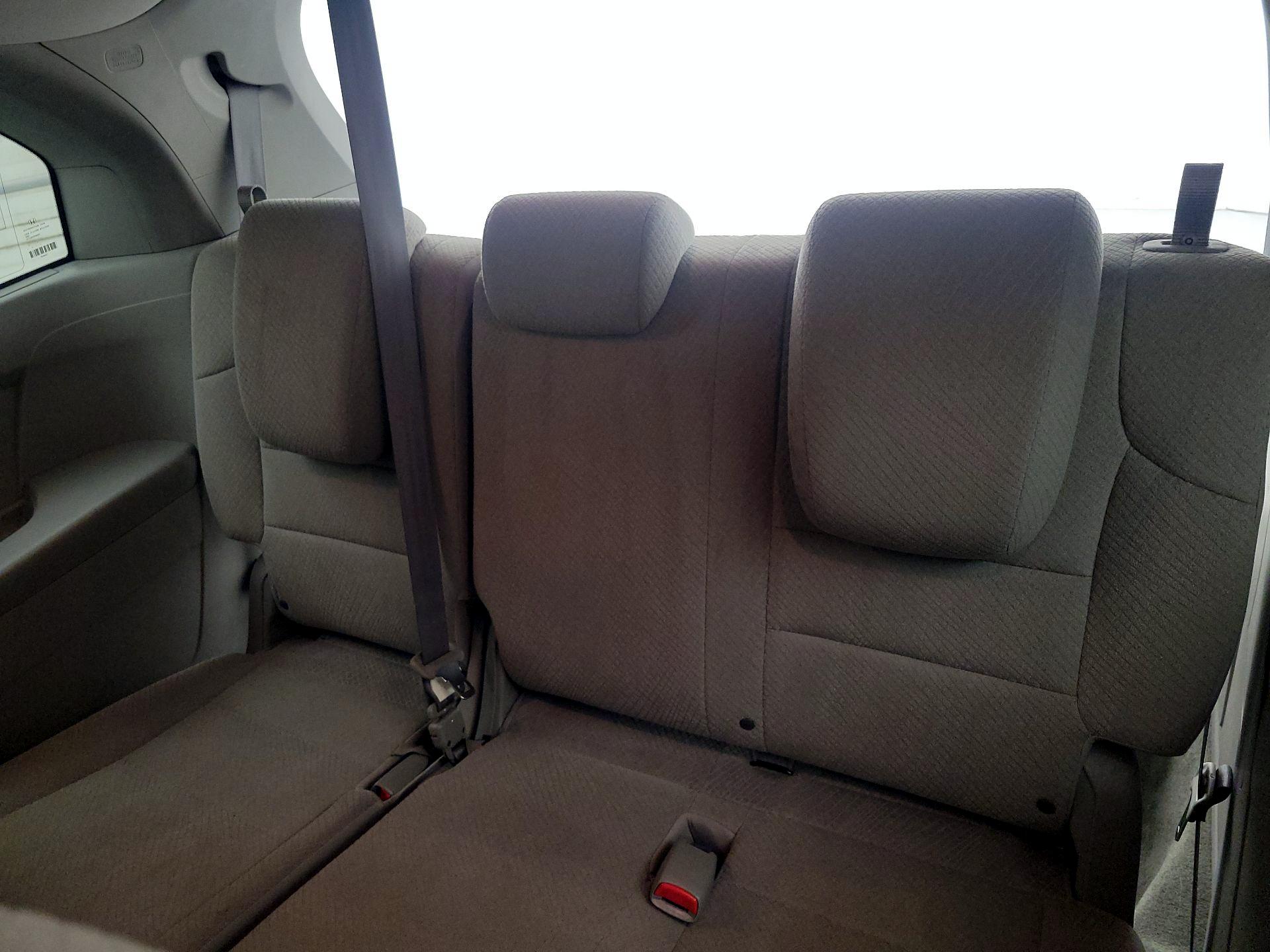 Thumbnail: 2016 Honda Odyssey - 20