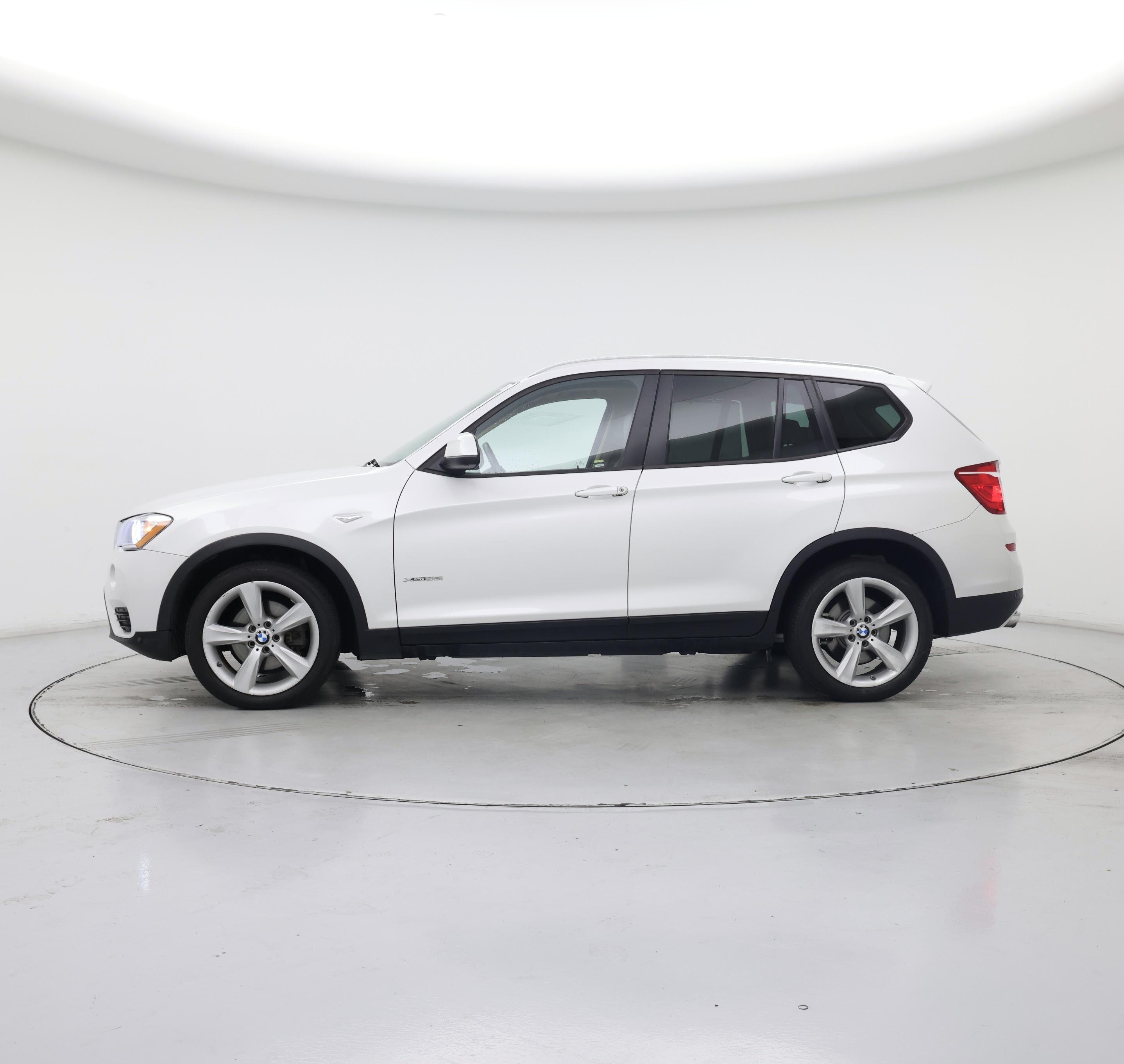 Thumbnail: 2017 BMW X3 - 3
